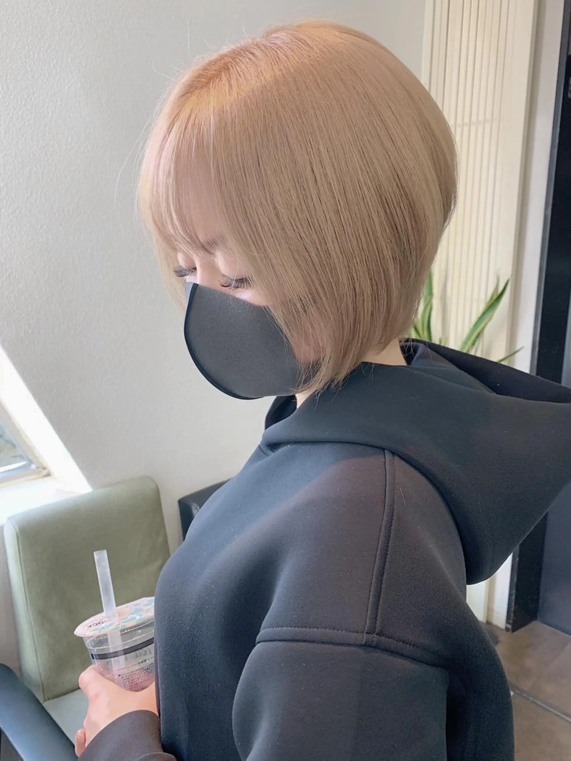 ショート カラー ベージュカラー ホワイトベージュ ショートヘア カット ヘアカラー トリートメント GiseL天神カラー 髪質改善/ブリーチのヘアスタイル