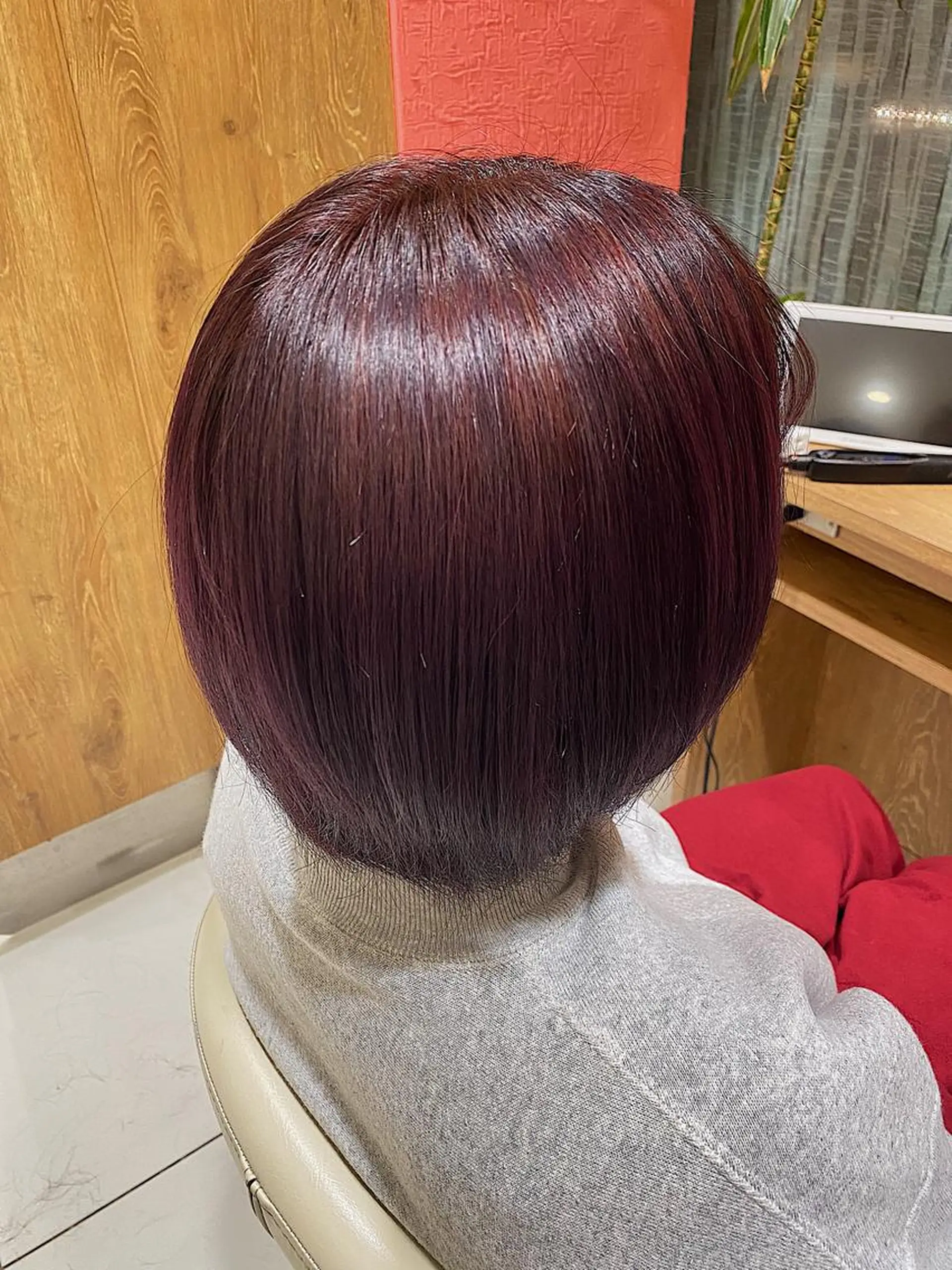 セミロング カラー 佐伯 蓮のヘアスタイル