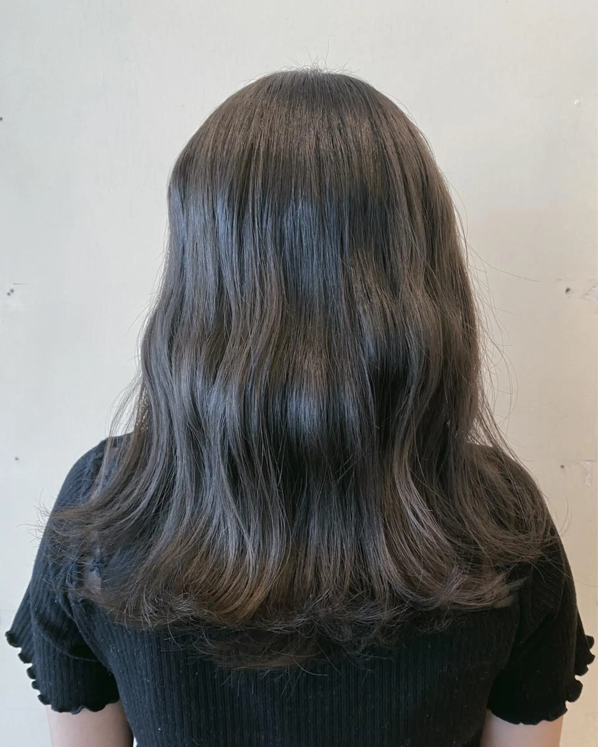 セミロング 長谷川 華奈子のヘアスタイル