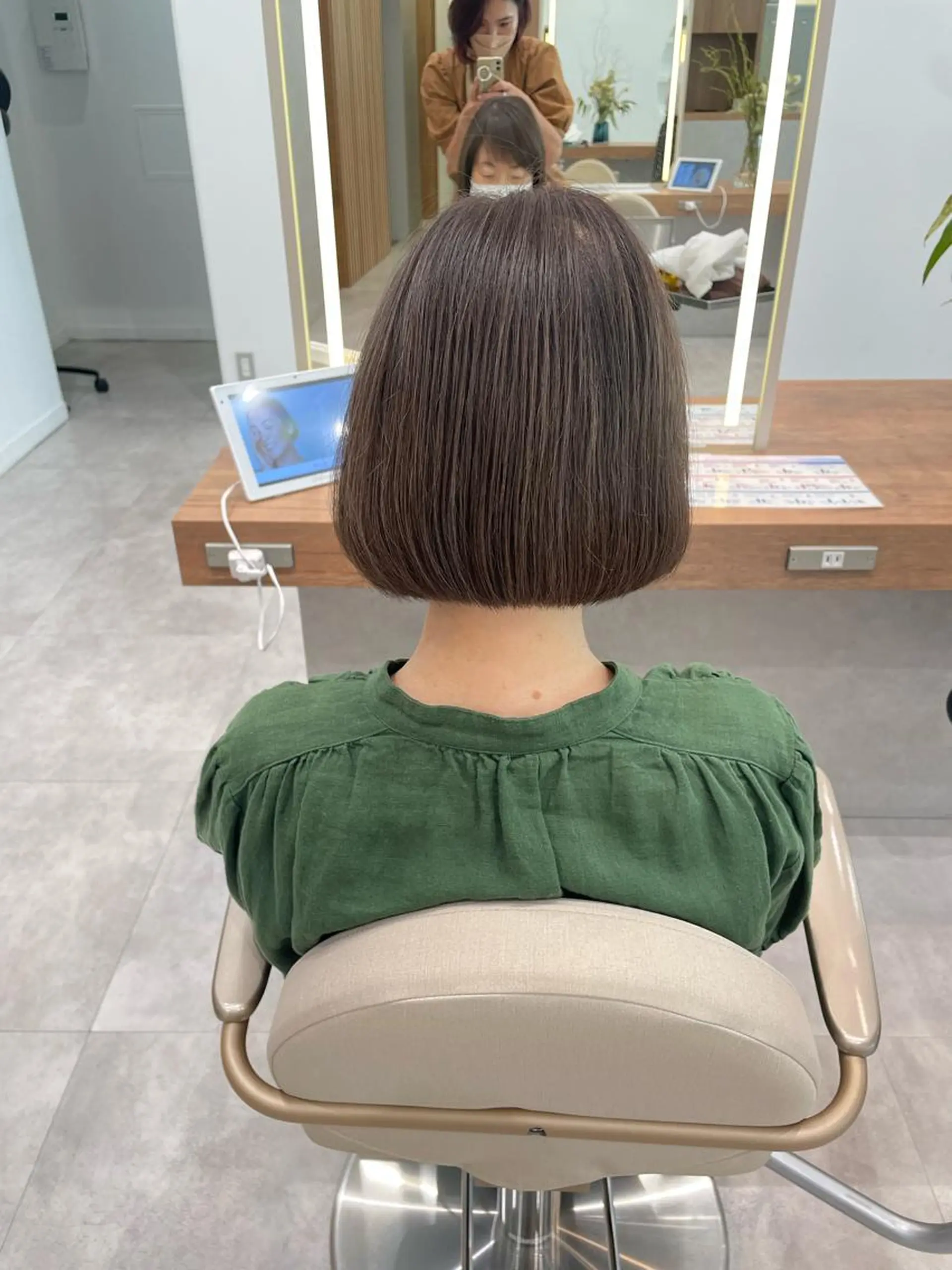 ショート カラー カット ヘアカラー トリートメント ヘッドスパ 井上 佳奈のヘアスタイル