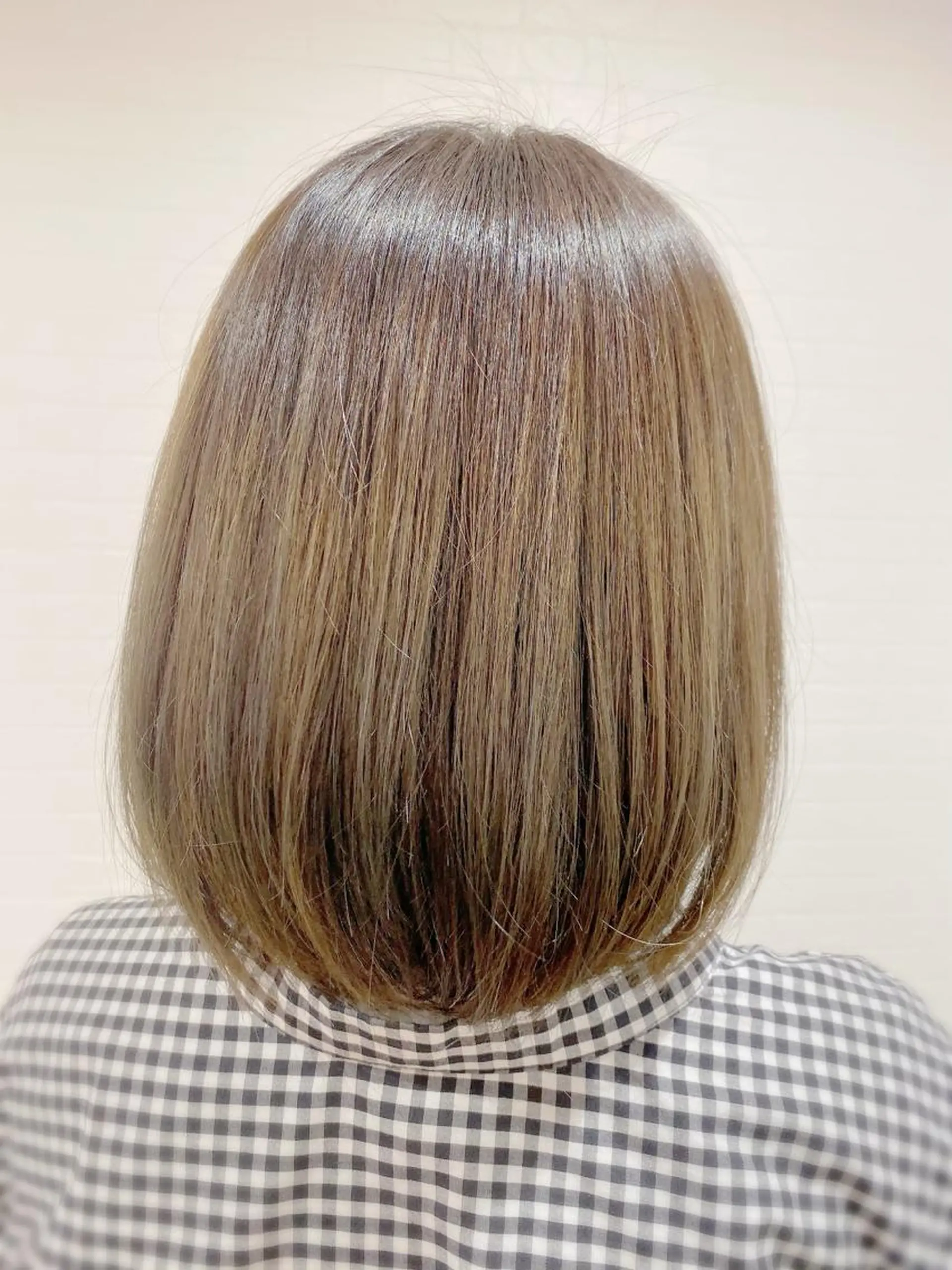 ミディアム カラー GRANLUSSO 〜グランルッソ駅前店所属・木口 嘉美のヘアスタイル