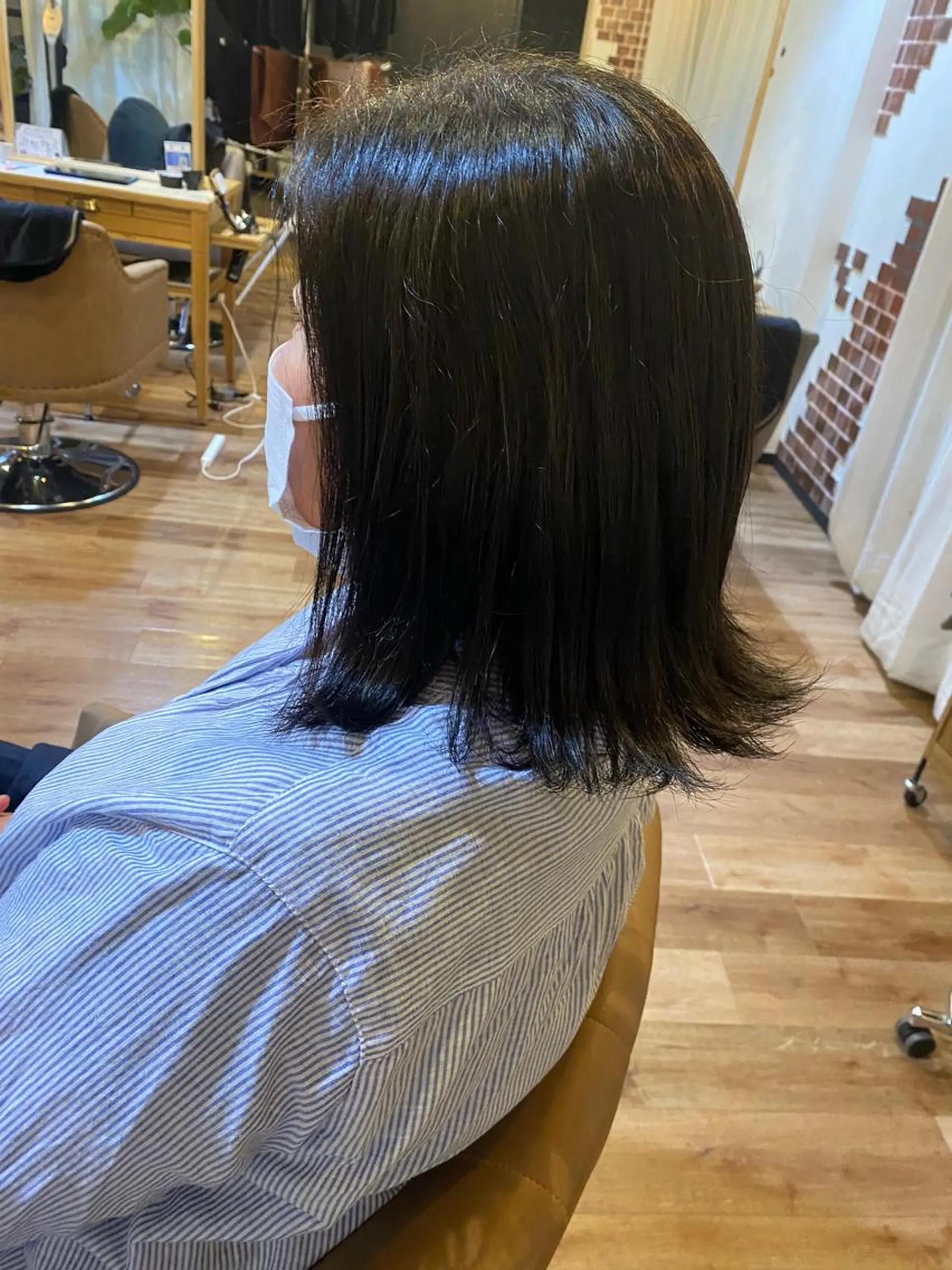 セミロング 顔周りカット🍑 Zina難波 Akiのヘアスタイル