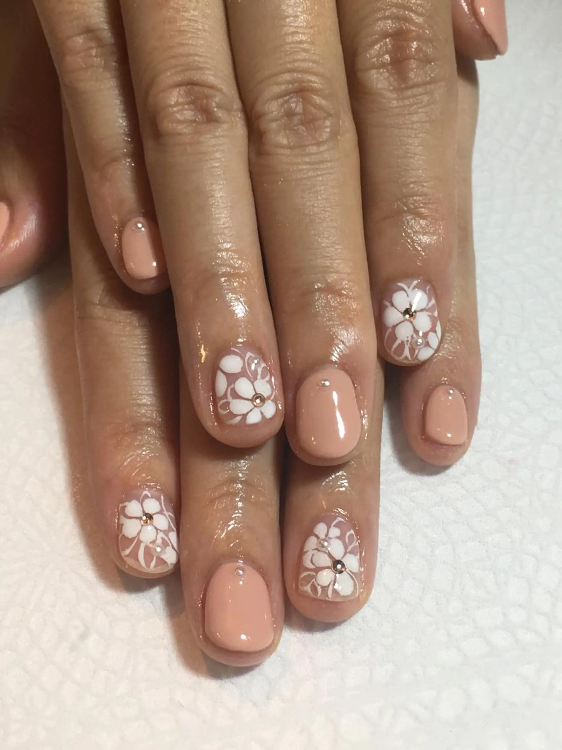 ネイル 古川 里美のネイルデザイン