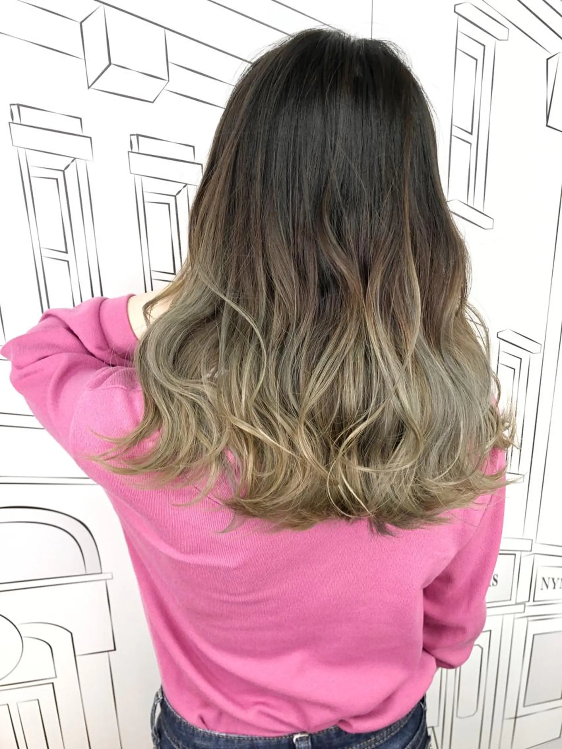 ミディアム レイヤー⭐️カラー ⭐️平川雅史のヘアスタイル