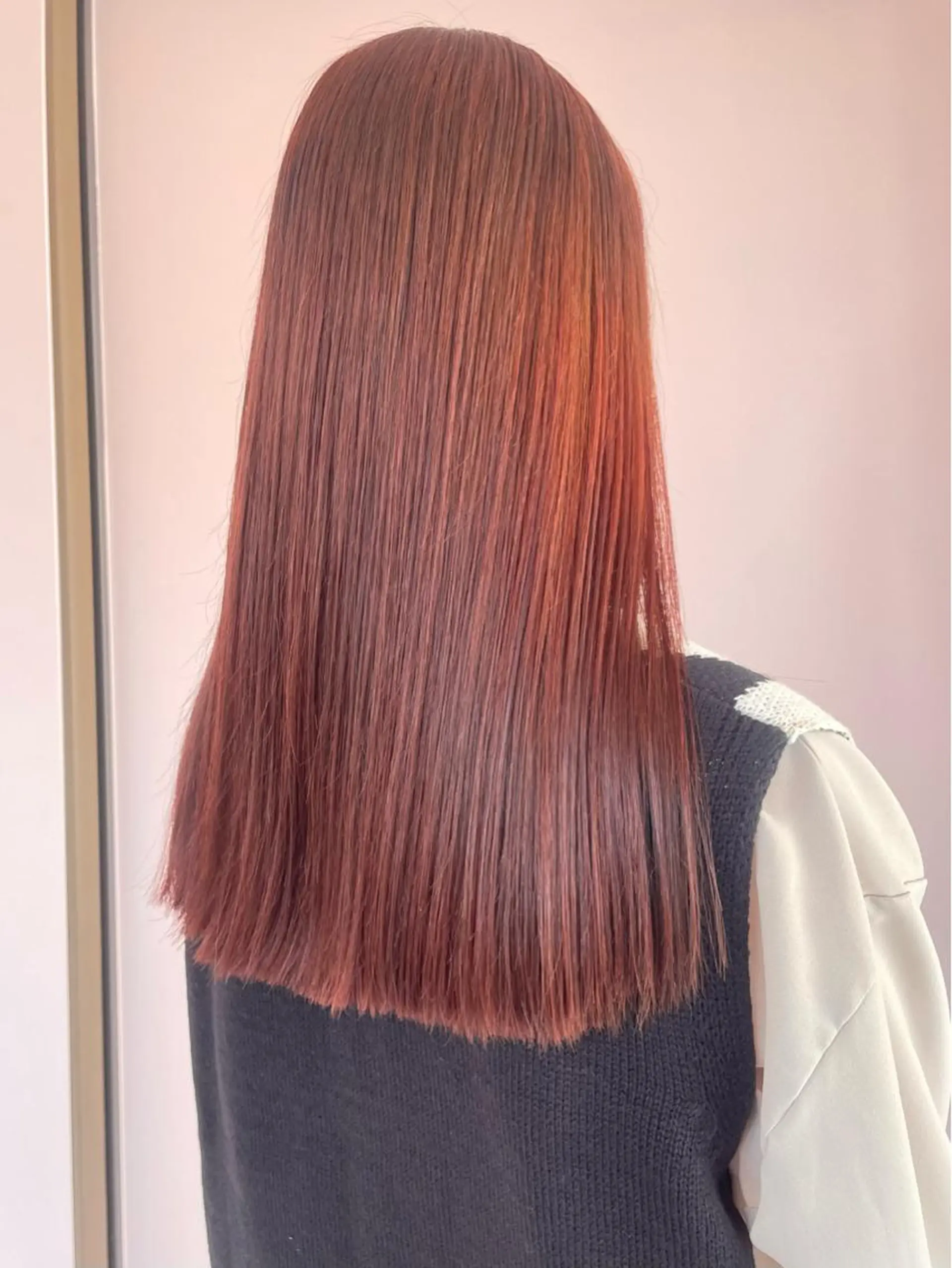 ロング カラー 艶髪 🦋CON🦋のヘアスタイル