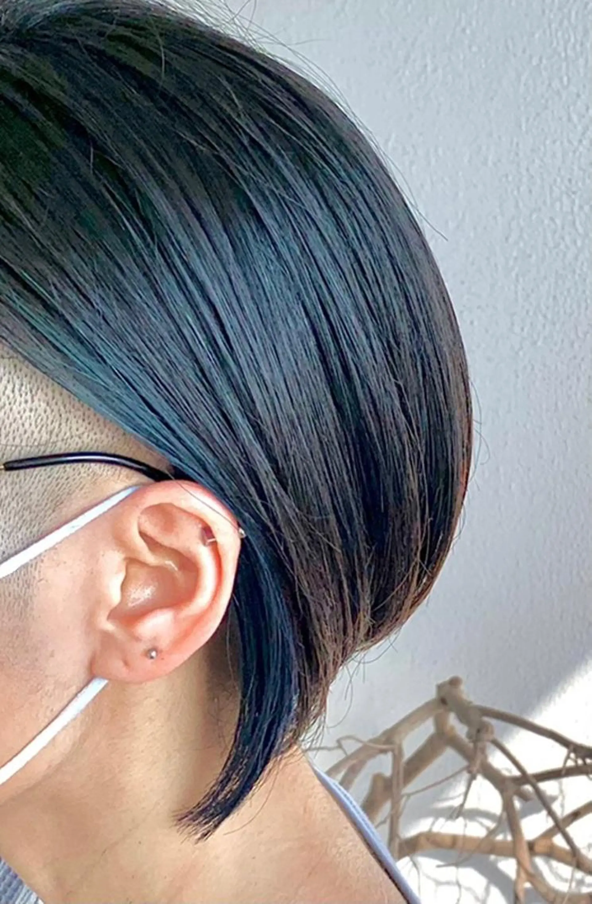 ショート カラー 三野 沙也のヘアスタイル