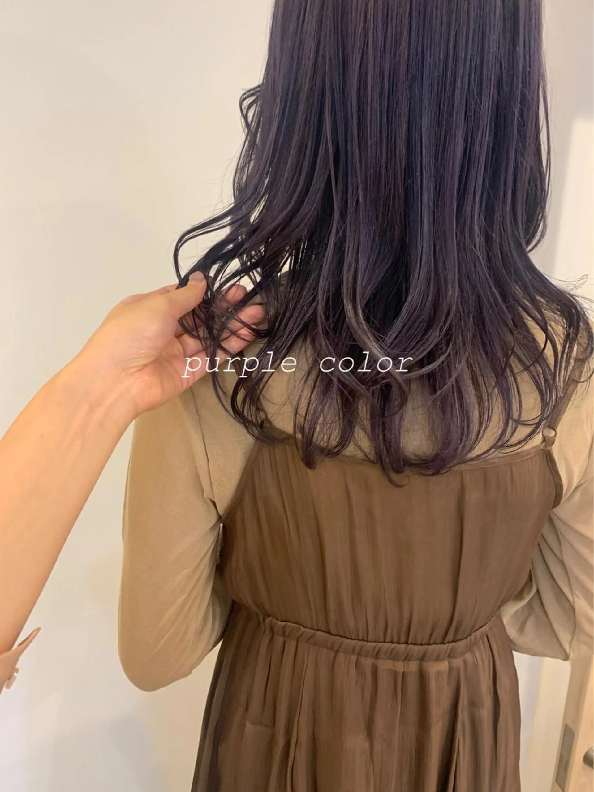 セミロング カラー 佐藤 永夏のヘアスタイル