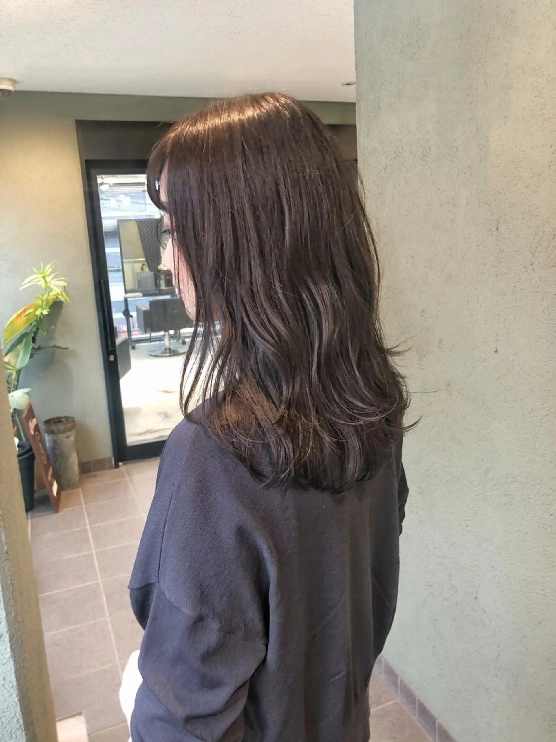 ミディアム カラー アッシュ パープルカラー HIROKI ” stylistのヘアスタイル