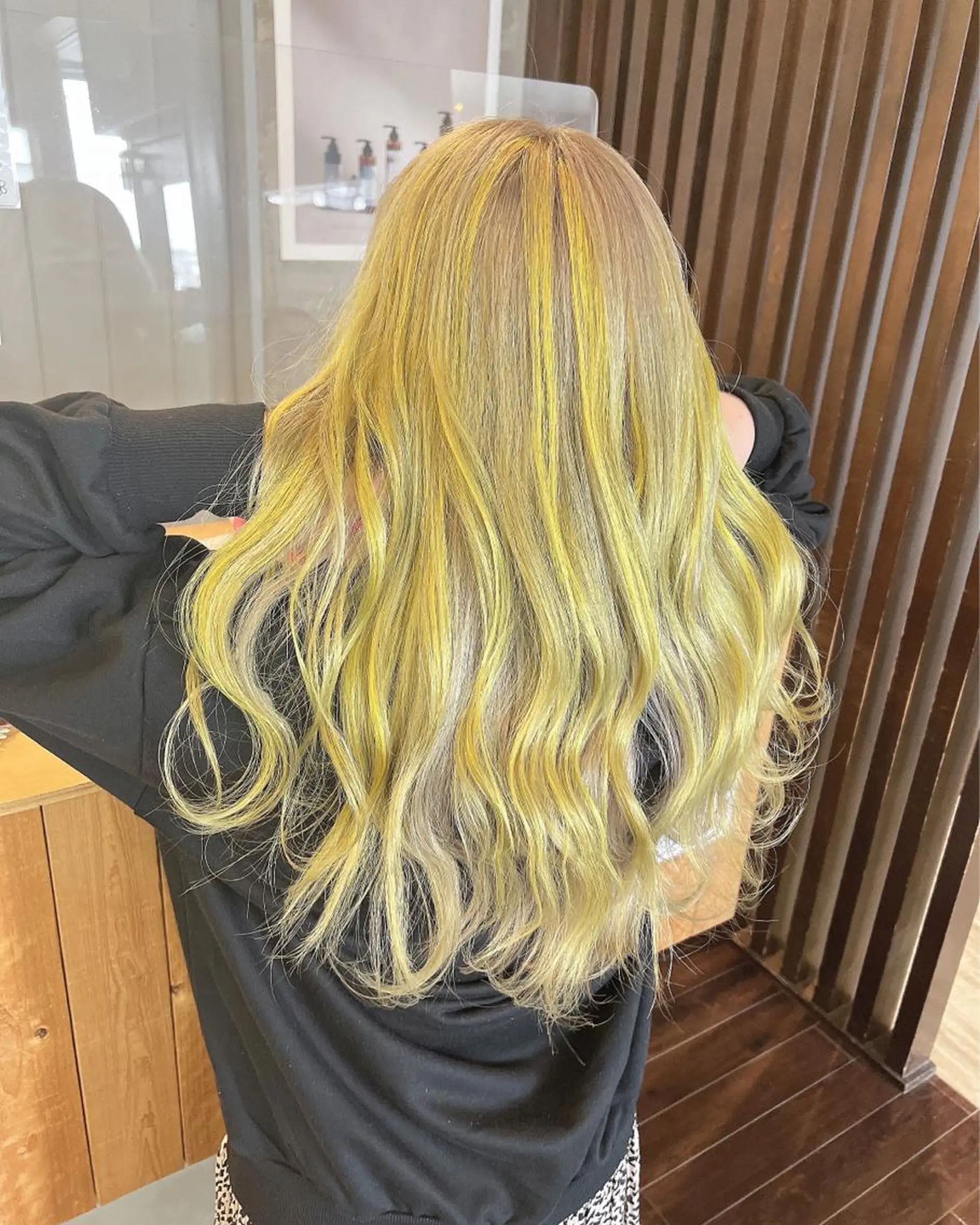 ロング カラー ヘアカラー 具志 正太のヘアスタイル