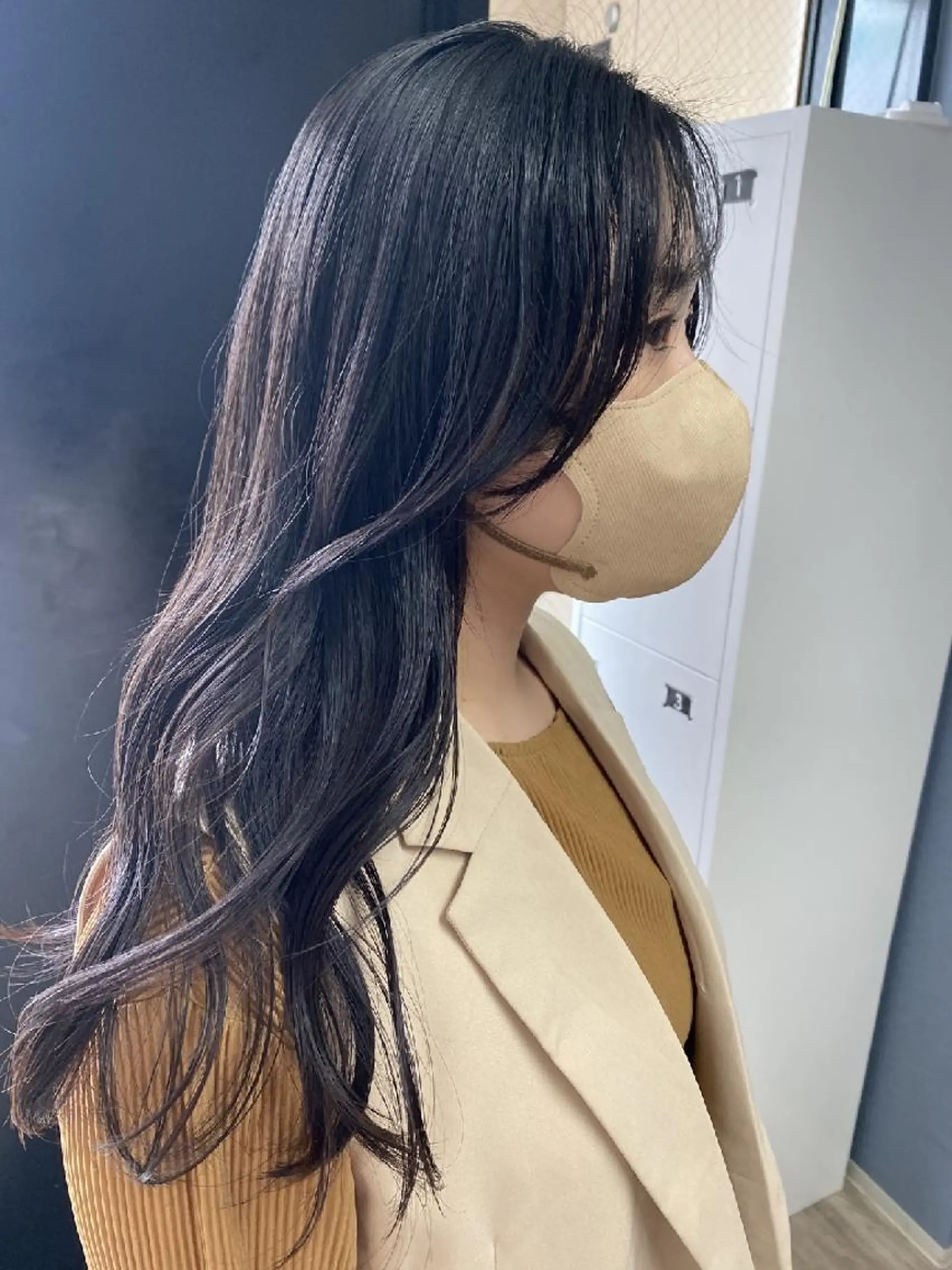 ロング カラー カット ヘアカラー トリートメント AnFye une qatllのヘアスタイル