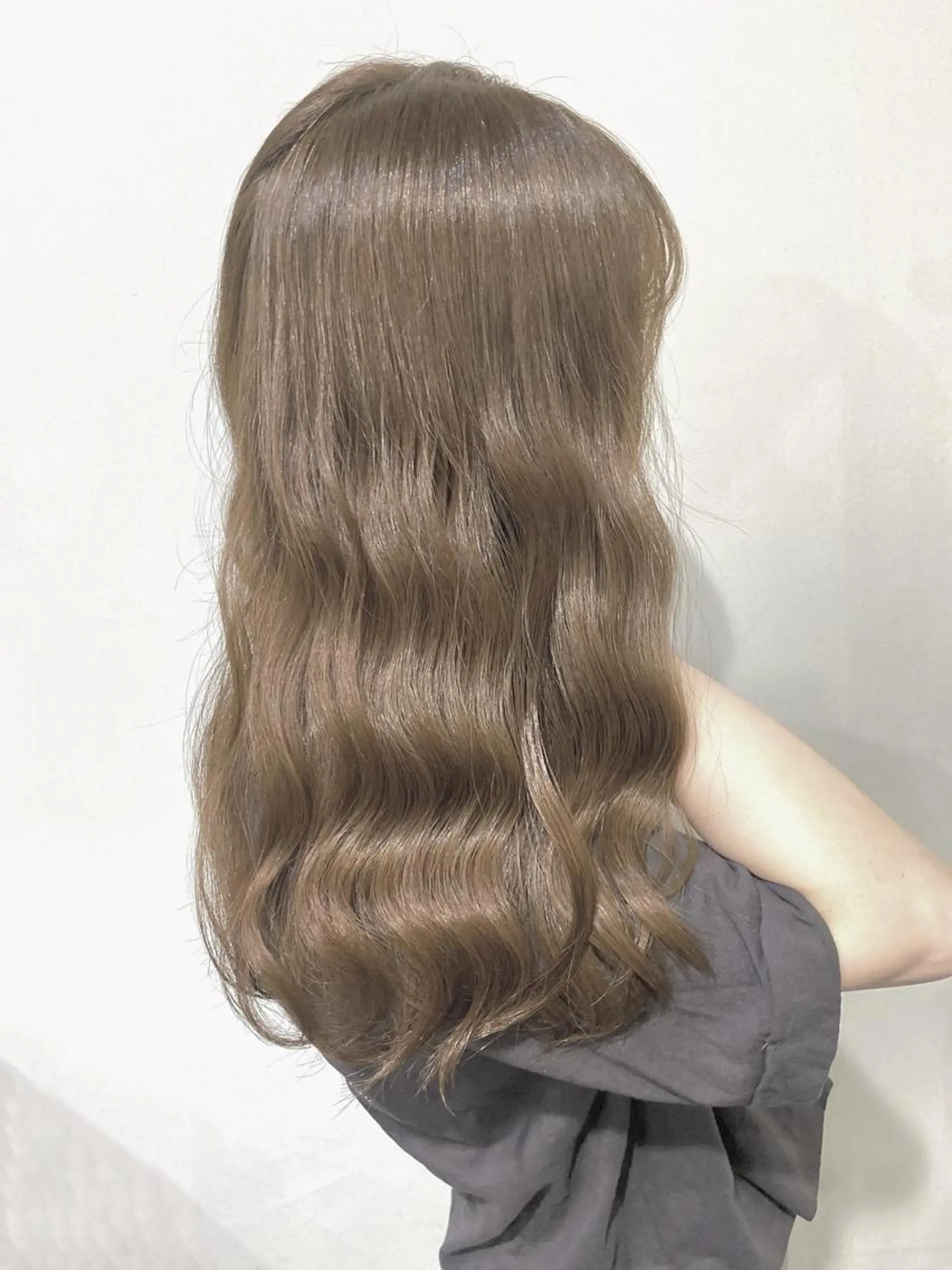 セミロング Hip's eyes meiのヘアスタイル