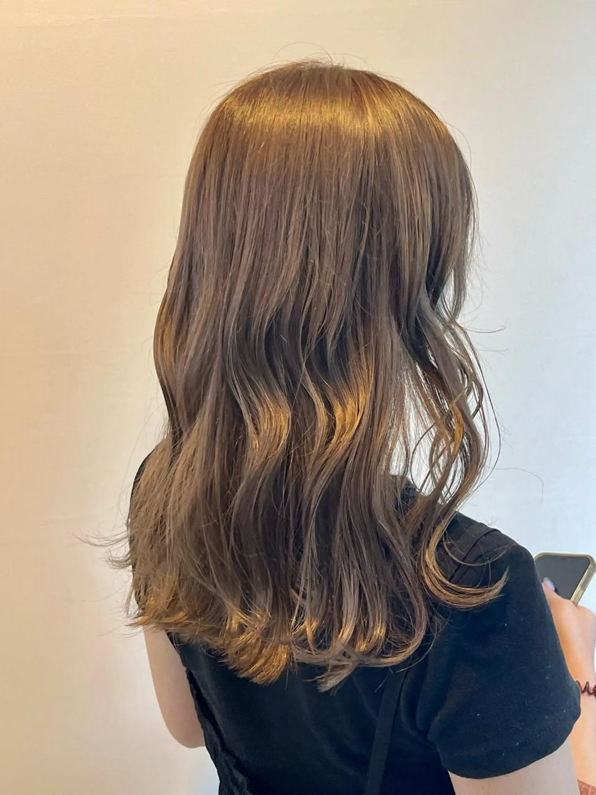 ミディアム カラー アッシュ ベージュカラー ブリーチ ハラダ リョウセイのヘアスタイル