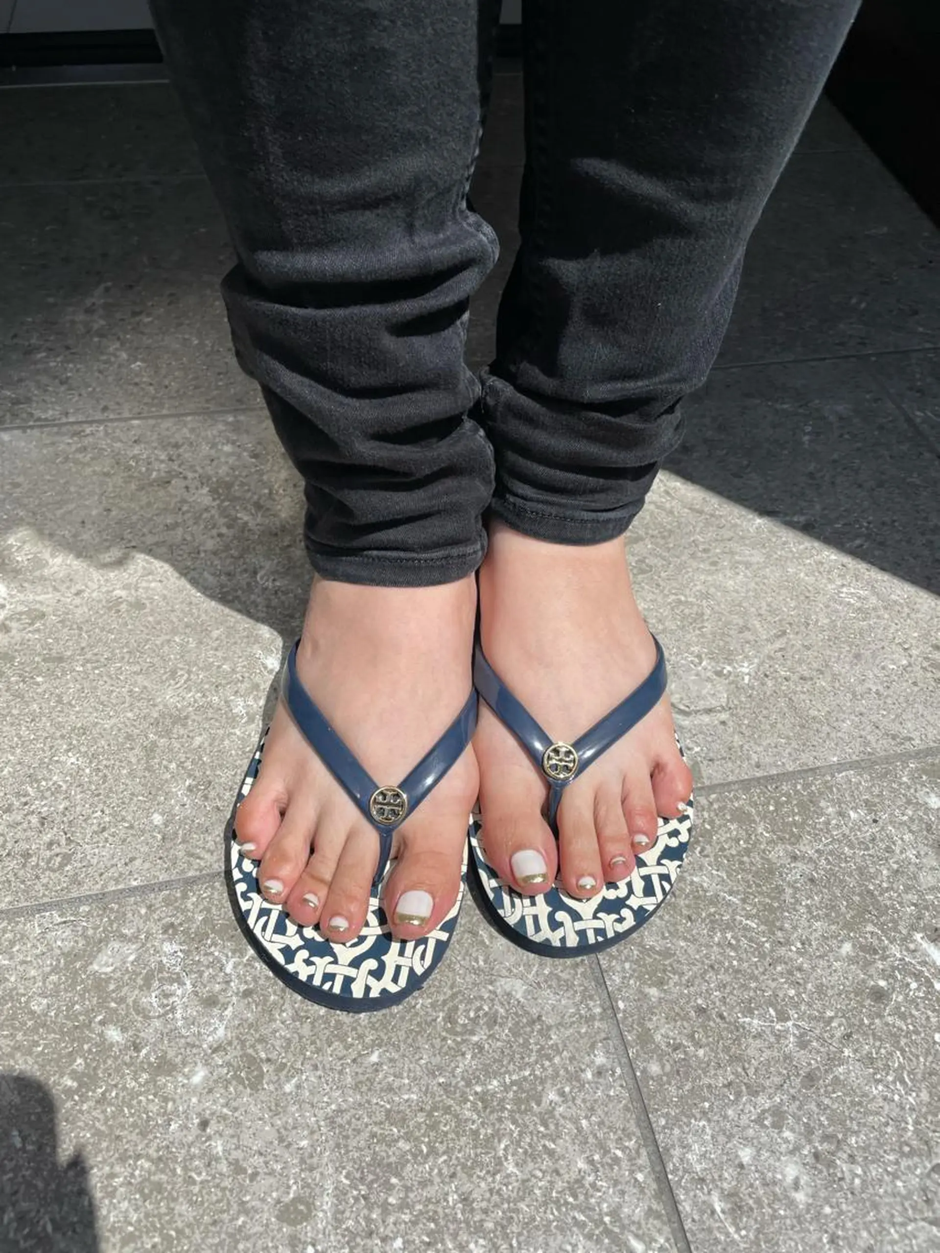 ネイル フットネイル フレンチネイル ミラーネイル MH_ Nailのネイルデザイン