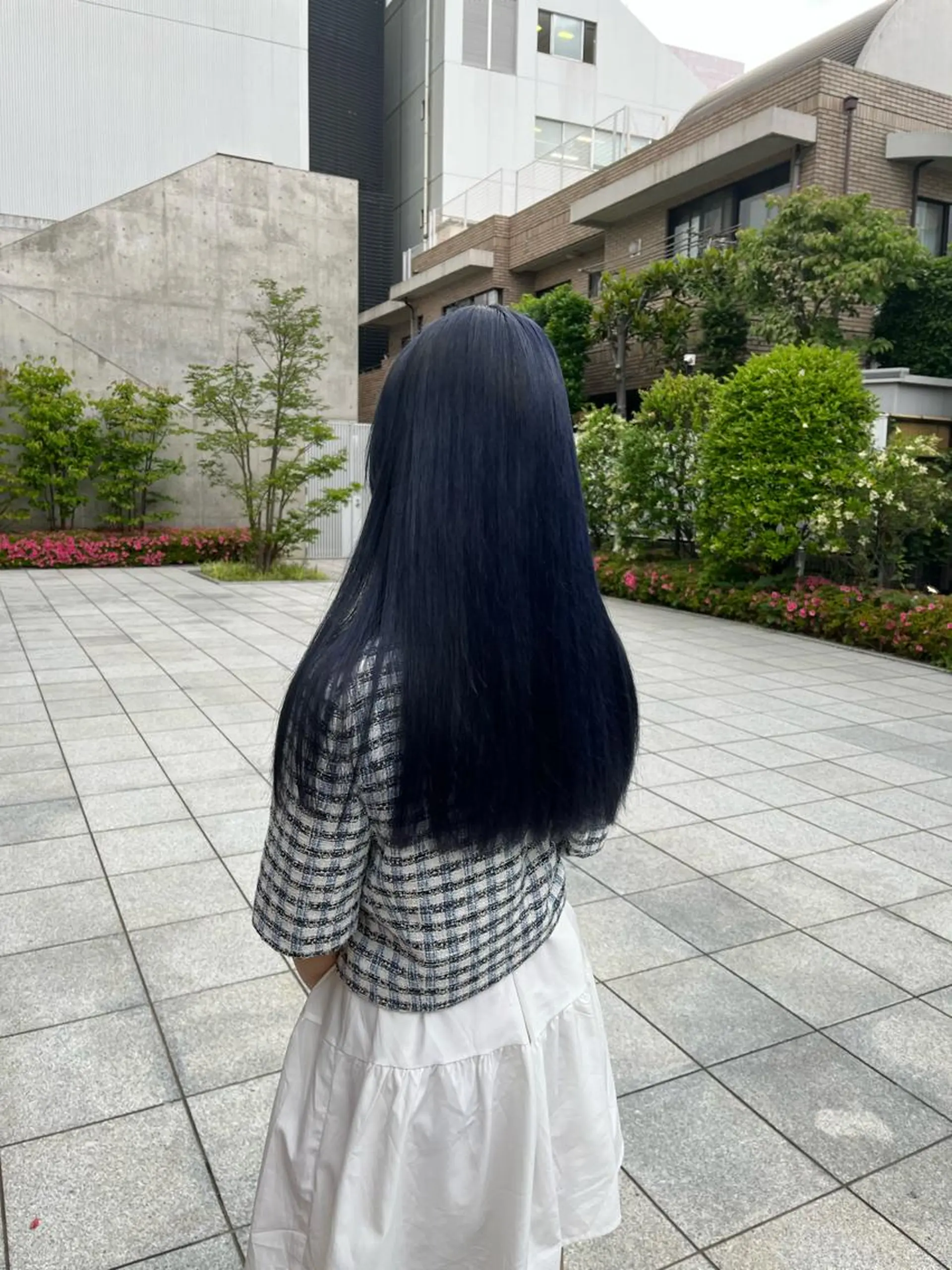 ロング カラー ヘアカラー トリートメント ヘアセット 🩶【推しハイトーン 】yuzu🩶のヘアスタイル