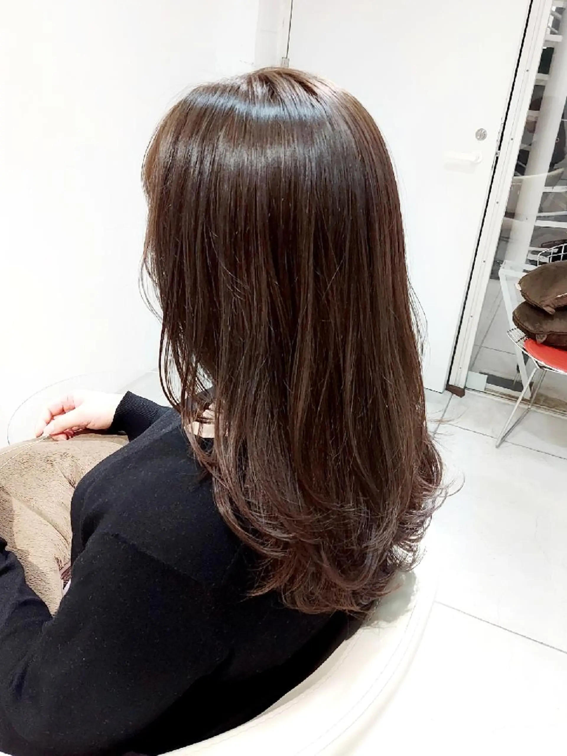 カラー ロング 樋口 千尋のヘアスタイル