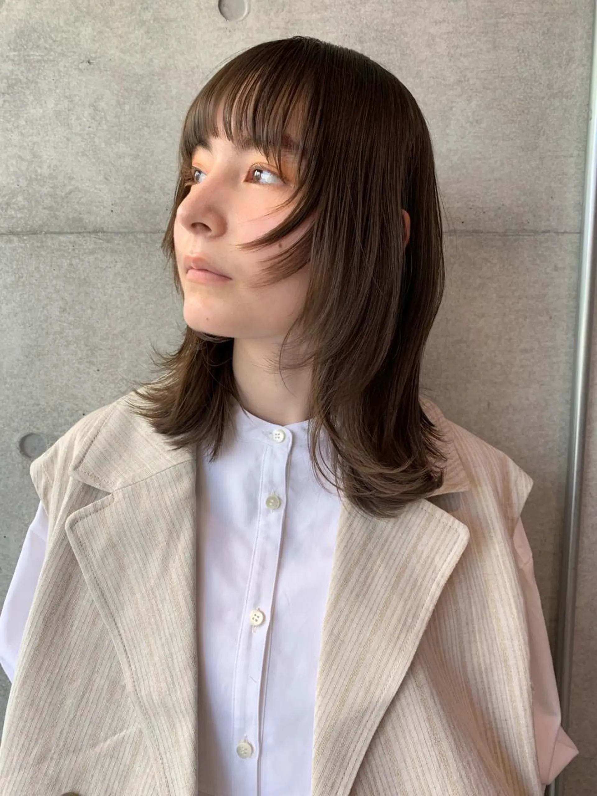 ミディアム ウルフカット カット ヘアカラー トリートメント オシャレ髪✔️ 店長オオキアキヒロのヘアスタイル