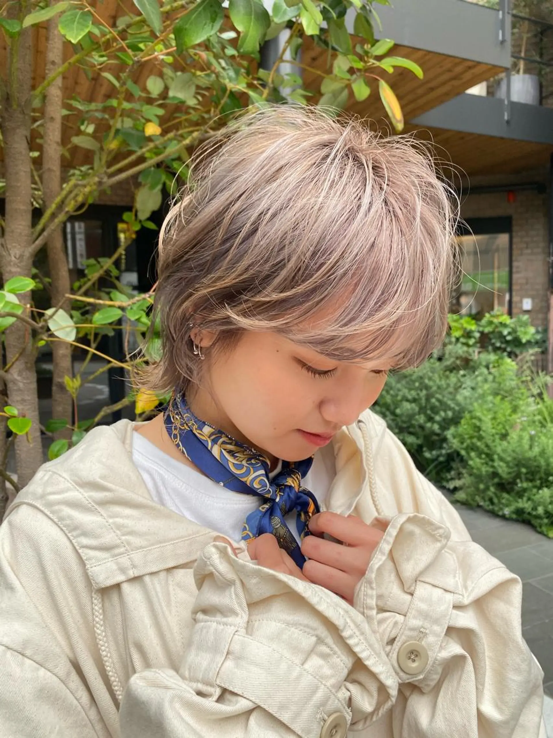 ショート カラー 🫧ふじたまゆ🫧 レイヤーカット✂︎のヘアスタイル