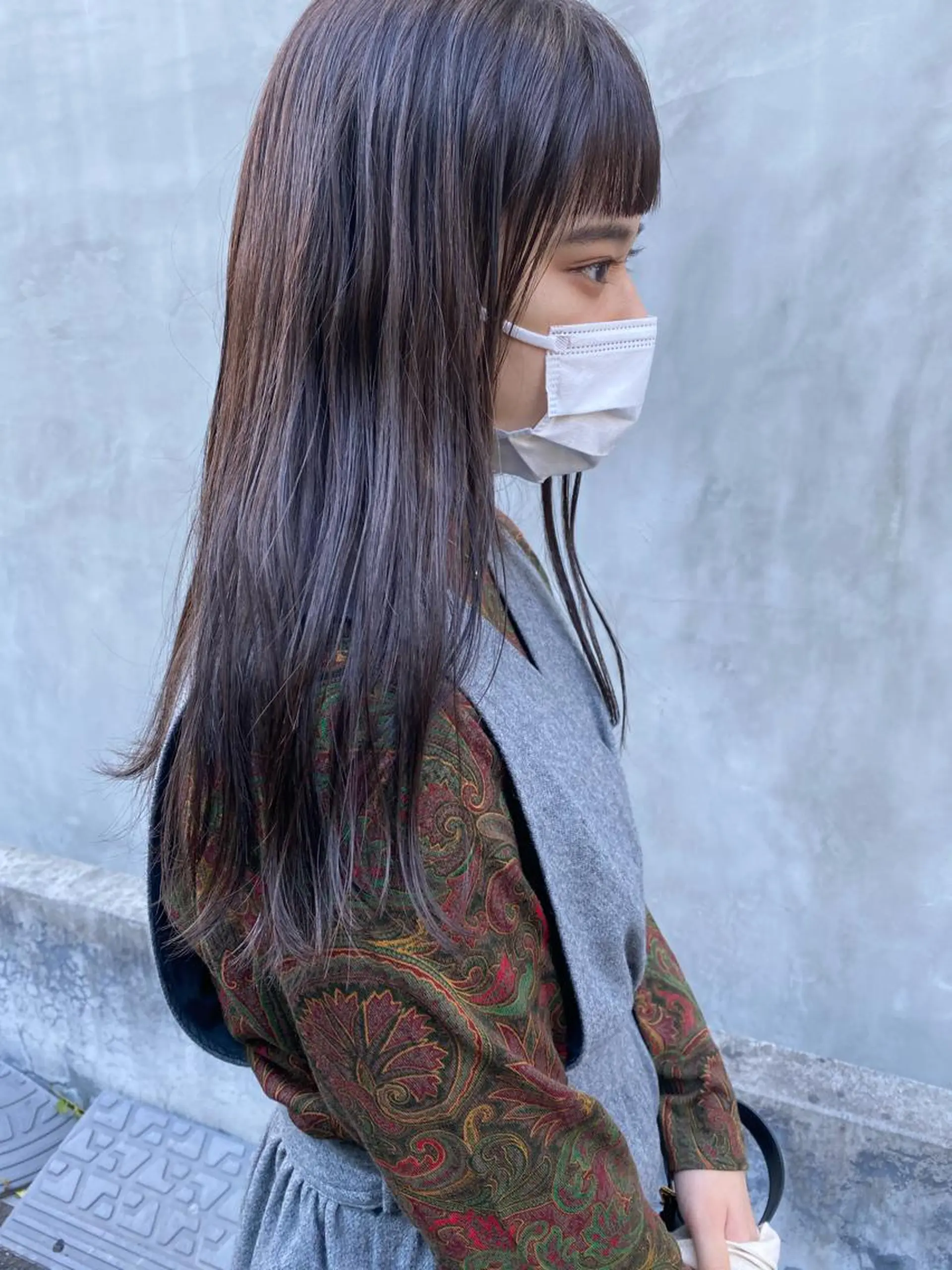 ロング カラー パーマ ヘアアレンジ キッズ ネイル マツエク・マツパ グレージュ オン眉 Uil所属・インナーカラー/ KANAのヘアスタイル