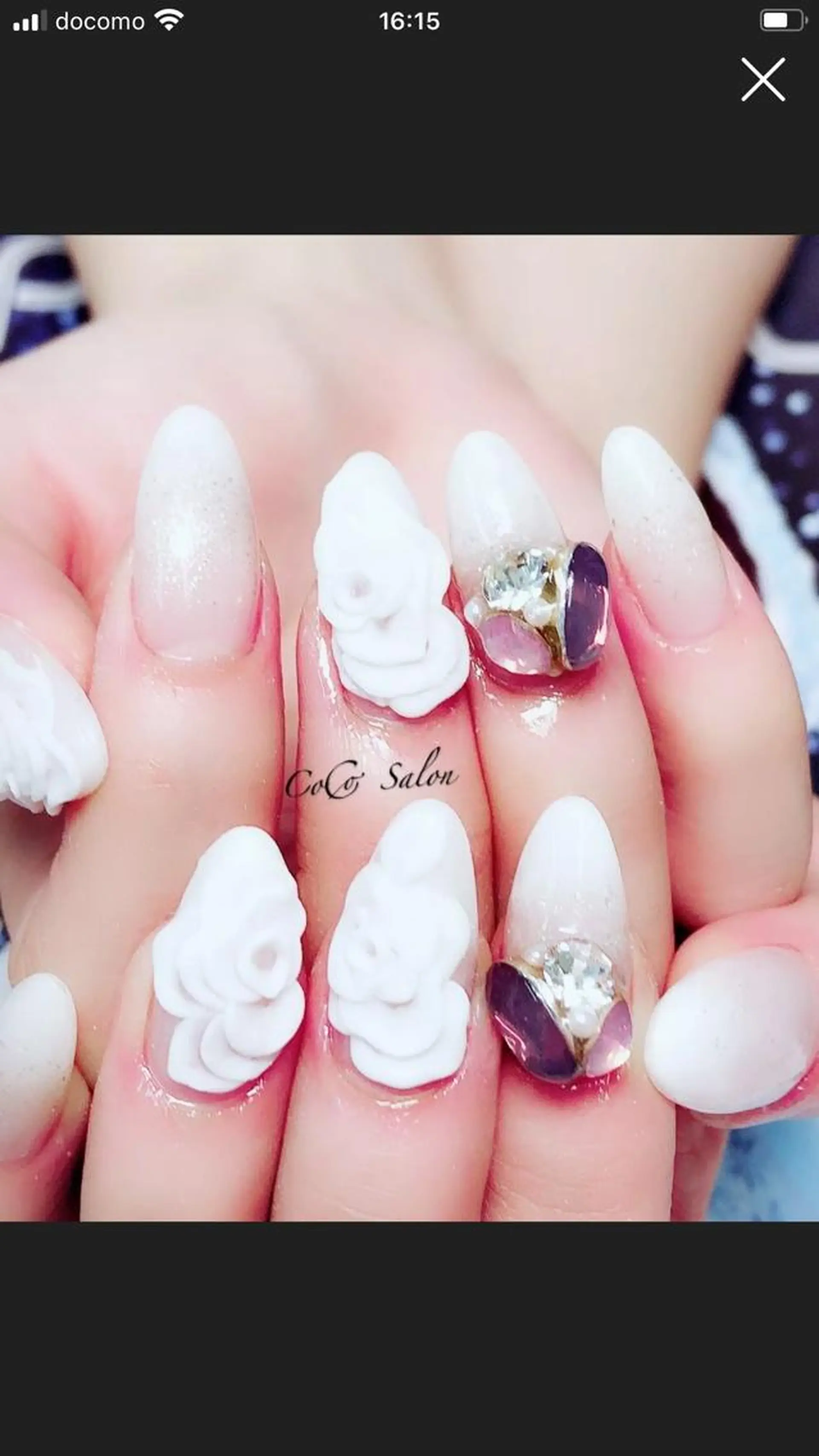 ネイル フラワーネイル グラデーション ホワイト CoCoSalon ネイル/まつ毛予約のネイルデザイン