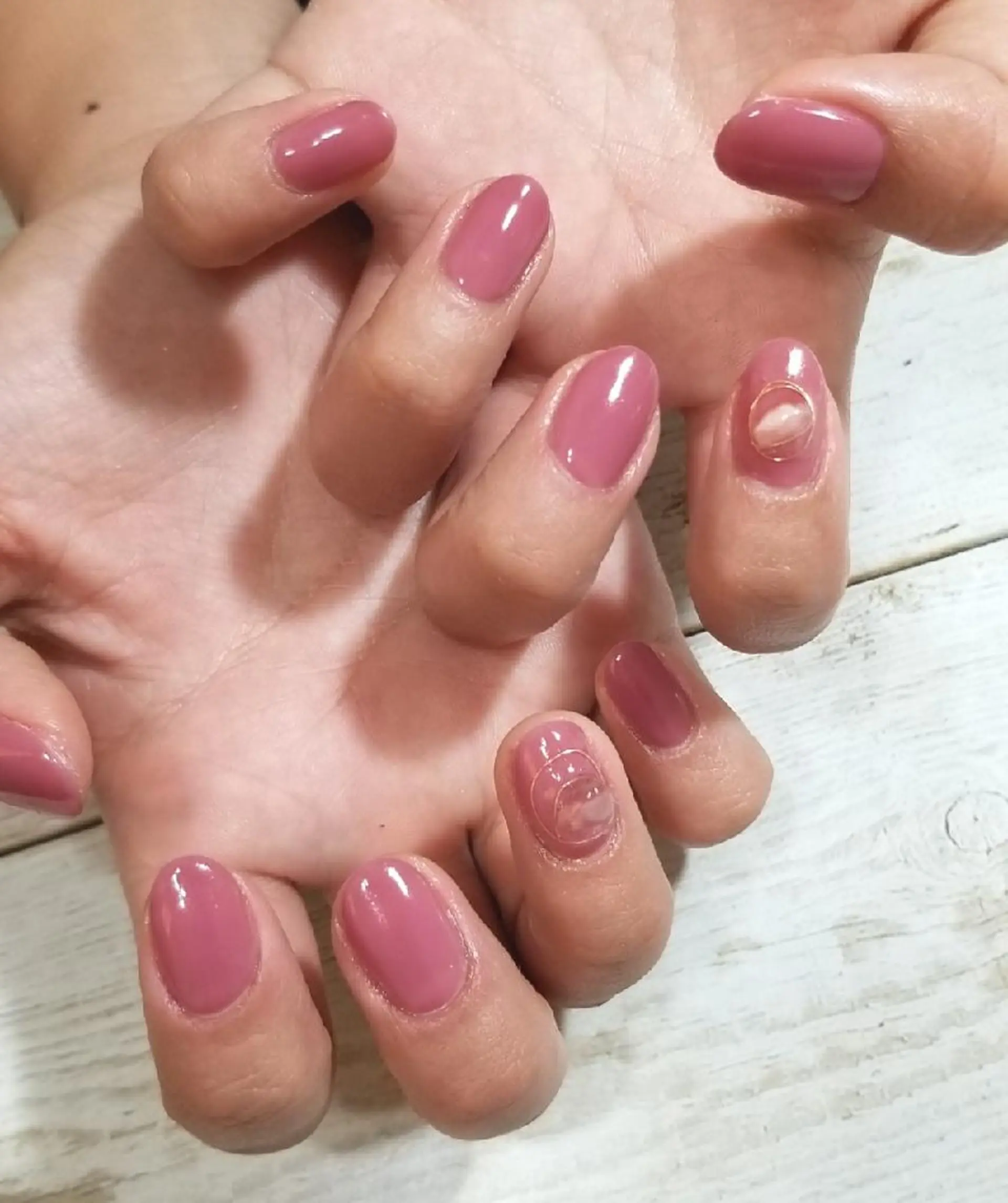 ネイル アートネイル ワンカラーネイル nailatelier nijiiro.所属・nijiiro🌈 サトウのネイルデザイン