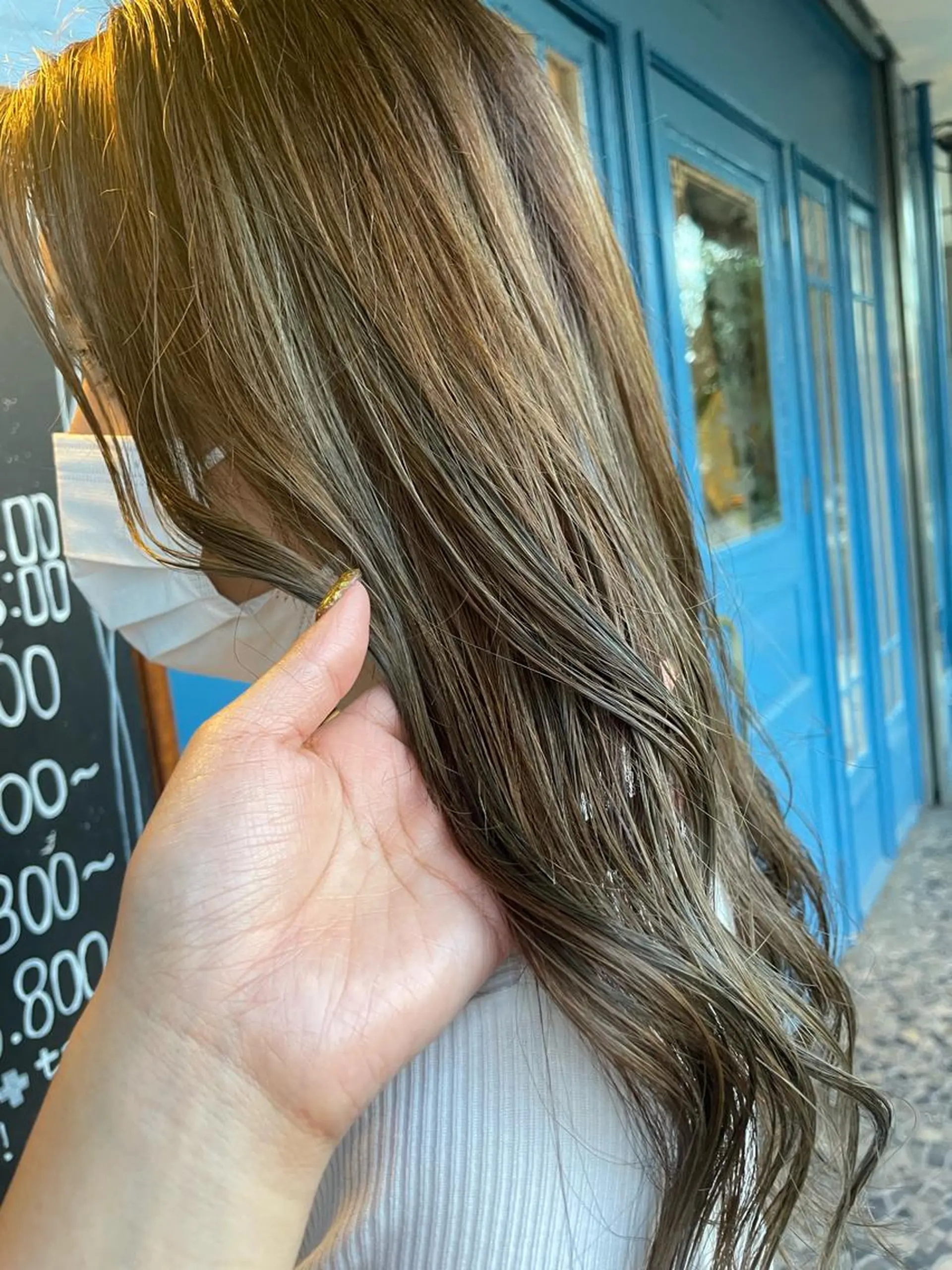 セミロング 柳井 瑠菜のヘアスタイル