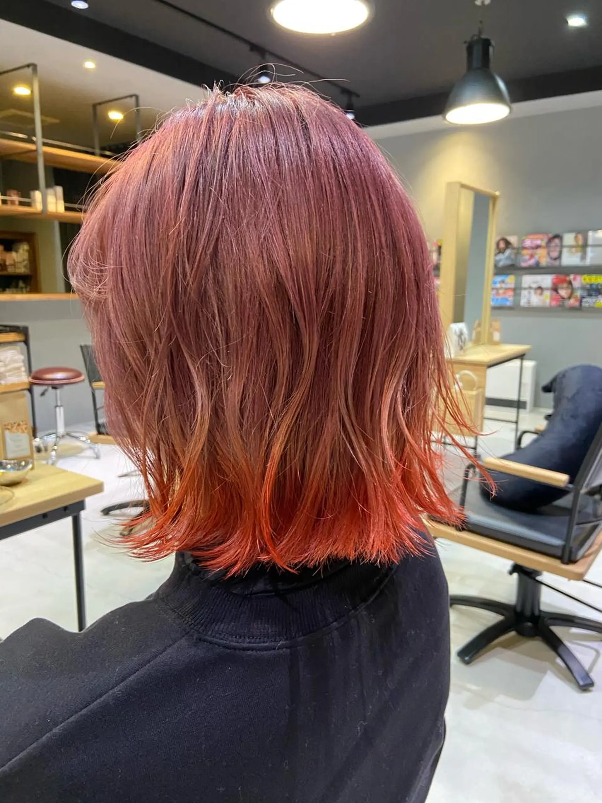 ミディアム 岡崎/髪質改善/ ハイトーン/鈴木進のヘアスタイル