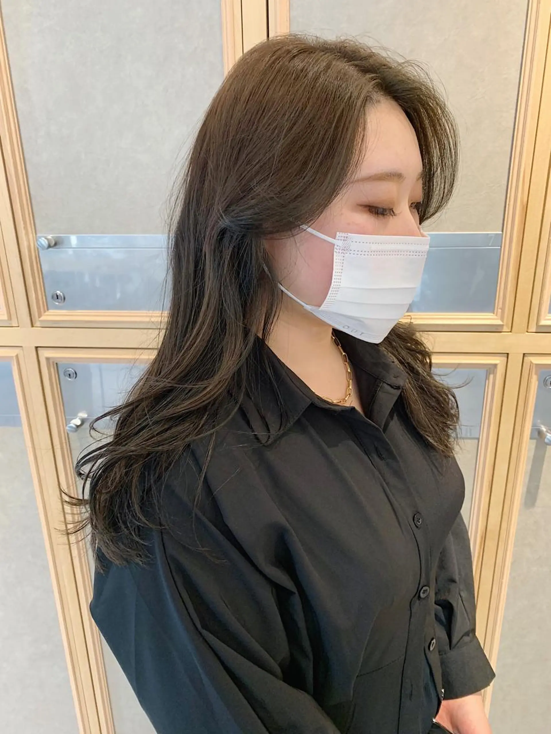 セミロング カラー TENELE所属・チバ タクミのヘアスタイル