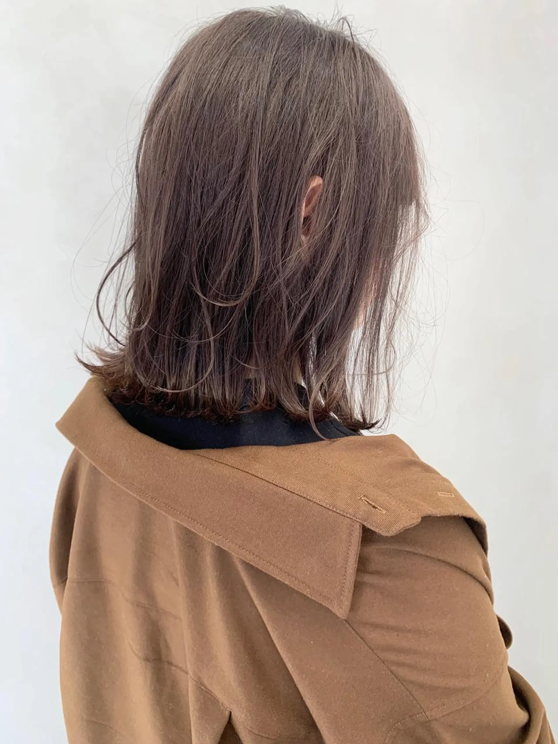 ミディアム カラー アッシュ アッシュグレー アッシュグレージュ グレージュ ヘアカラー トリートメント 💈平島 拓也💈のヘアスタイル