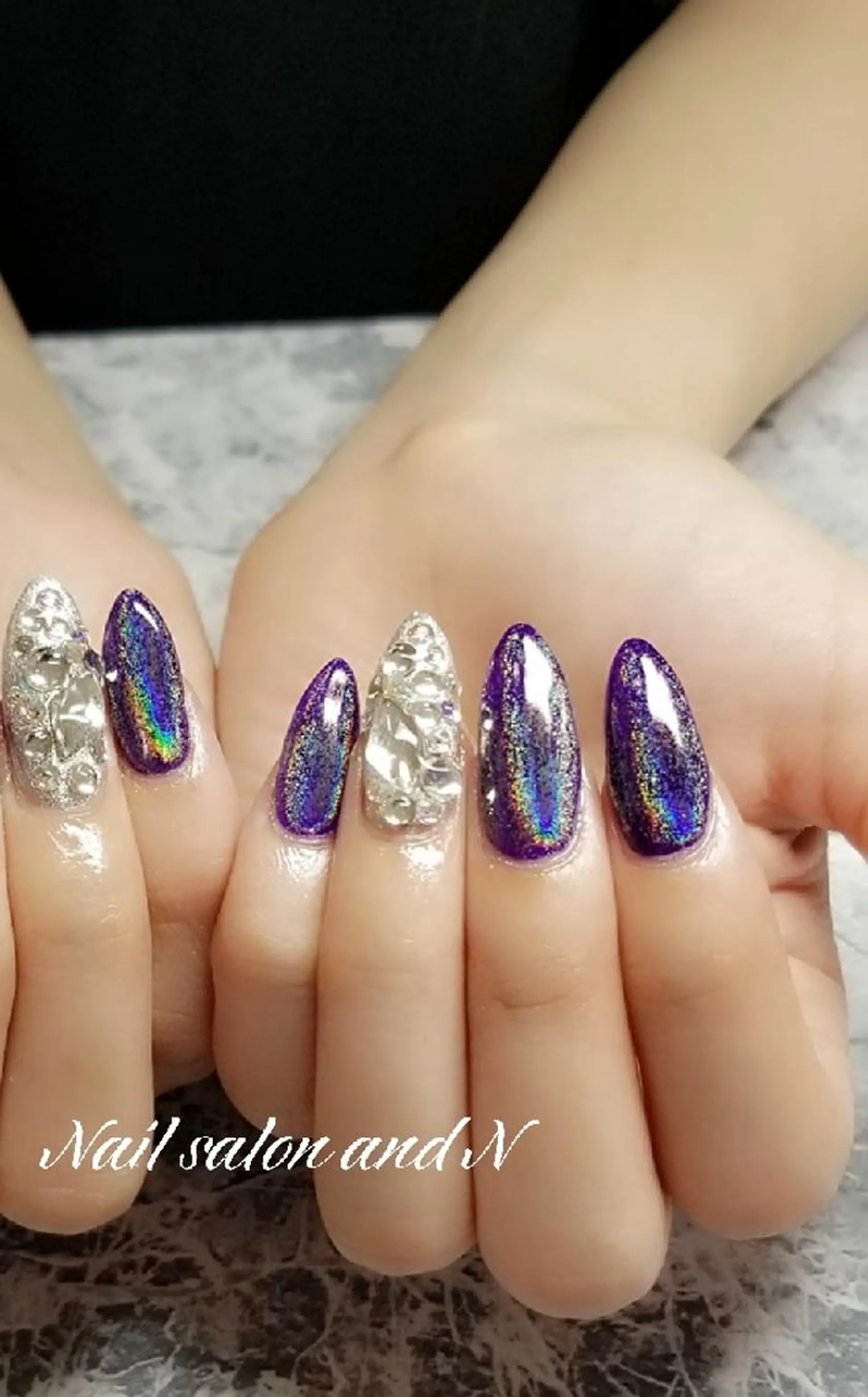 ネイル and Nのネイルデザイン