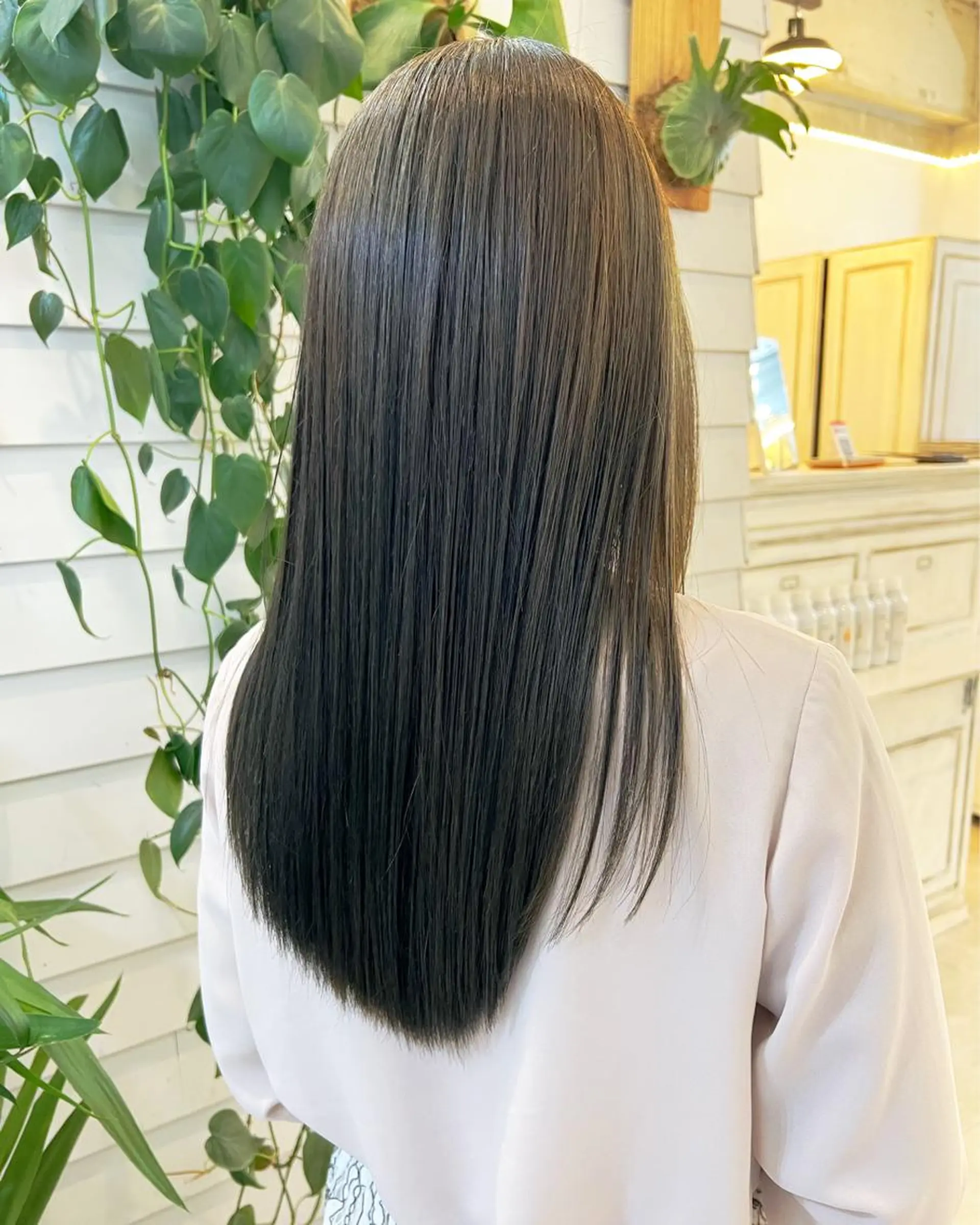 カラー YUI ハイトーンカラーのヘアスタイル