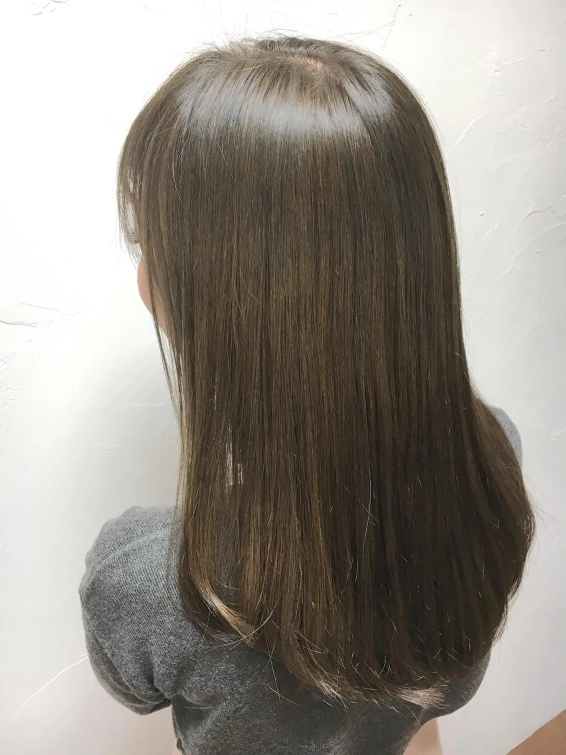 セミロング カラー 透明感カラー グレージュ Laf.【ラフ］北坂戸駅前所属・🌈New Open Laf.🌈奥居伸輔のヘアスタイル
