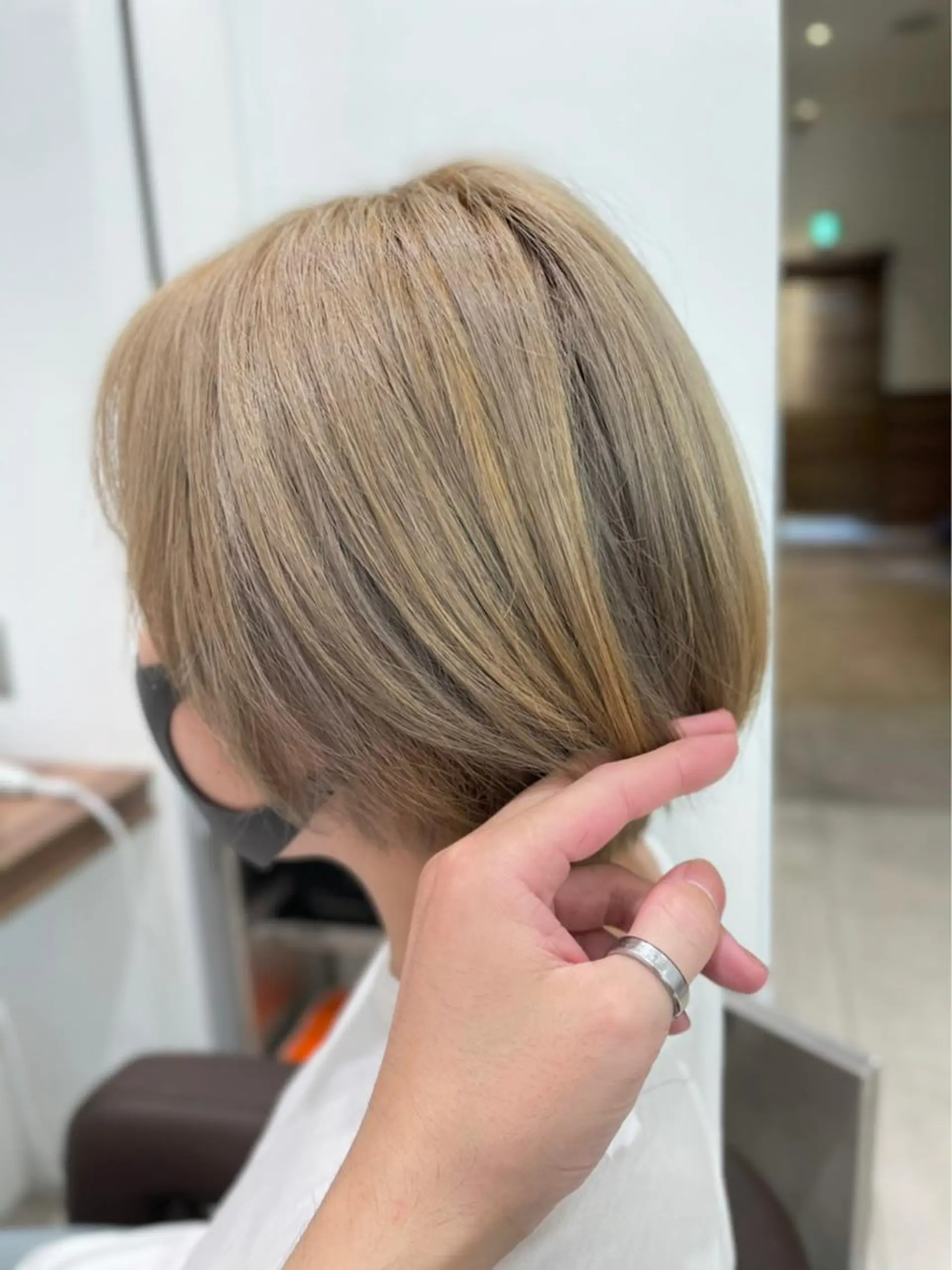 ショート カット ヘアカラー トリートメント ナカタケ ユウのヘアスタイル