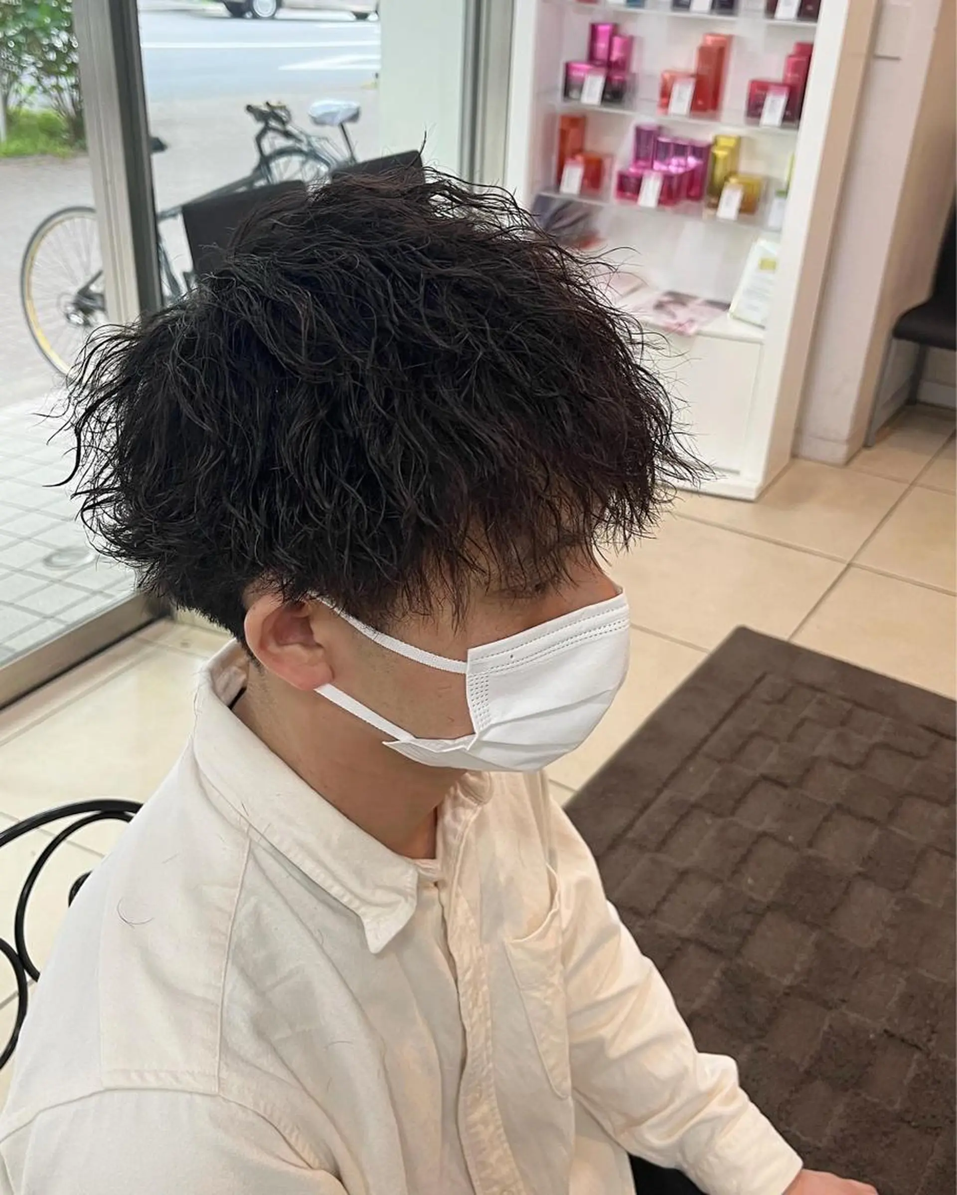 ショート パーマ メンズ マッシュ カット パーマ 韓国風メンズ/毛流れ ヘアなら須田龍世のヘアスタイル