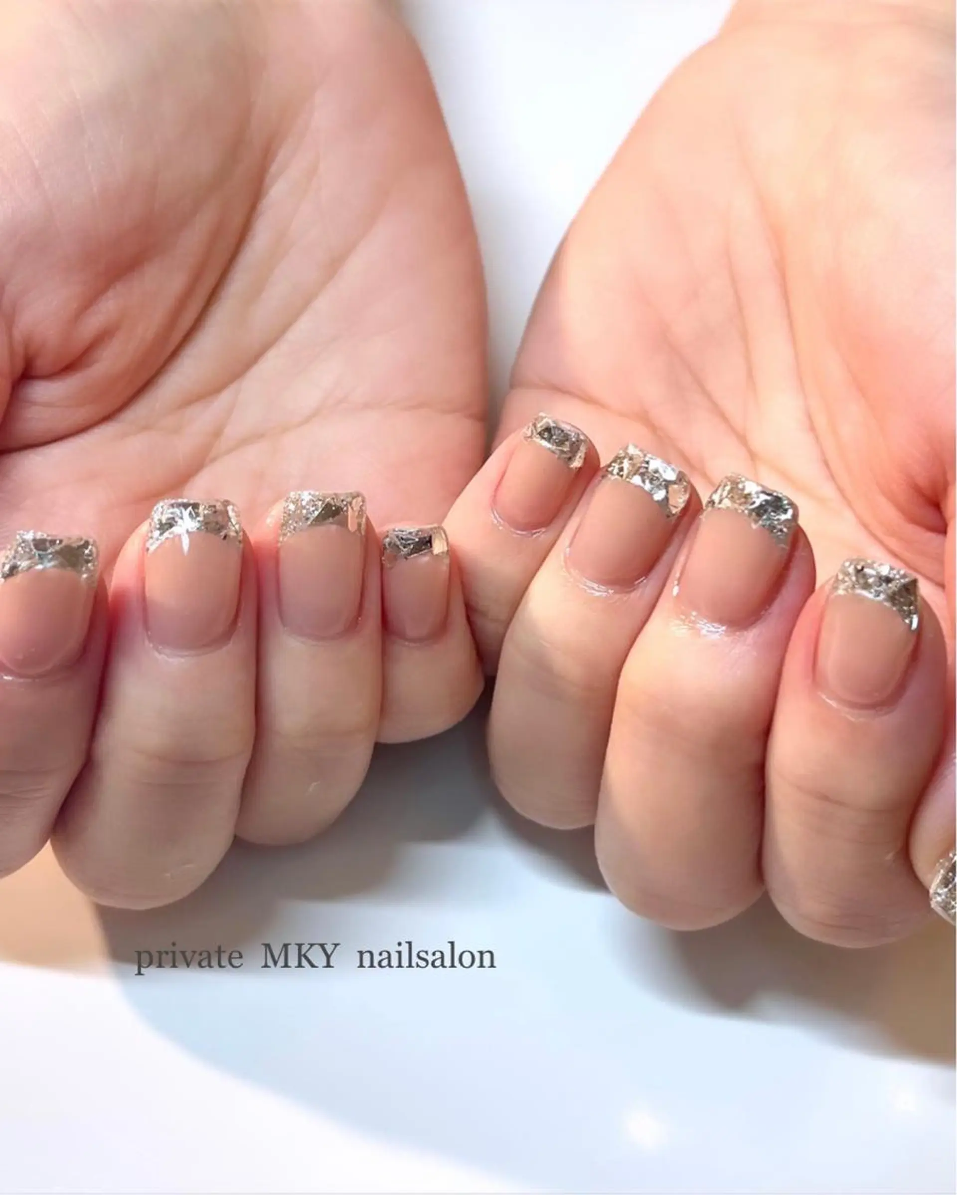 ネイル アートネイル ブラウン フレンチネイル ジェルネイル ガラスフレンチ MKY salonのネイルデザイン