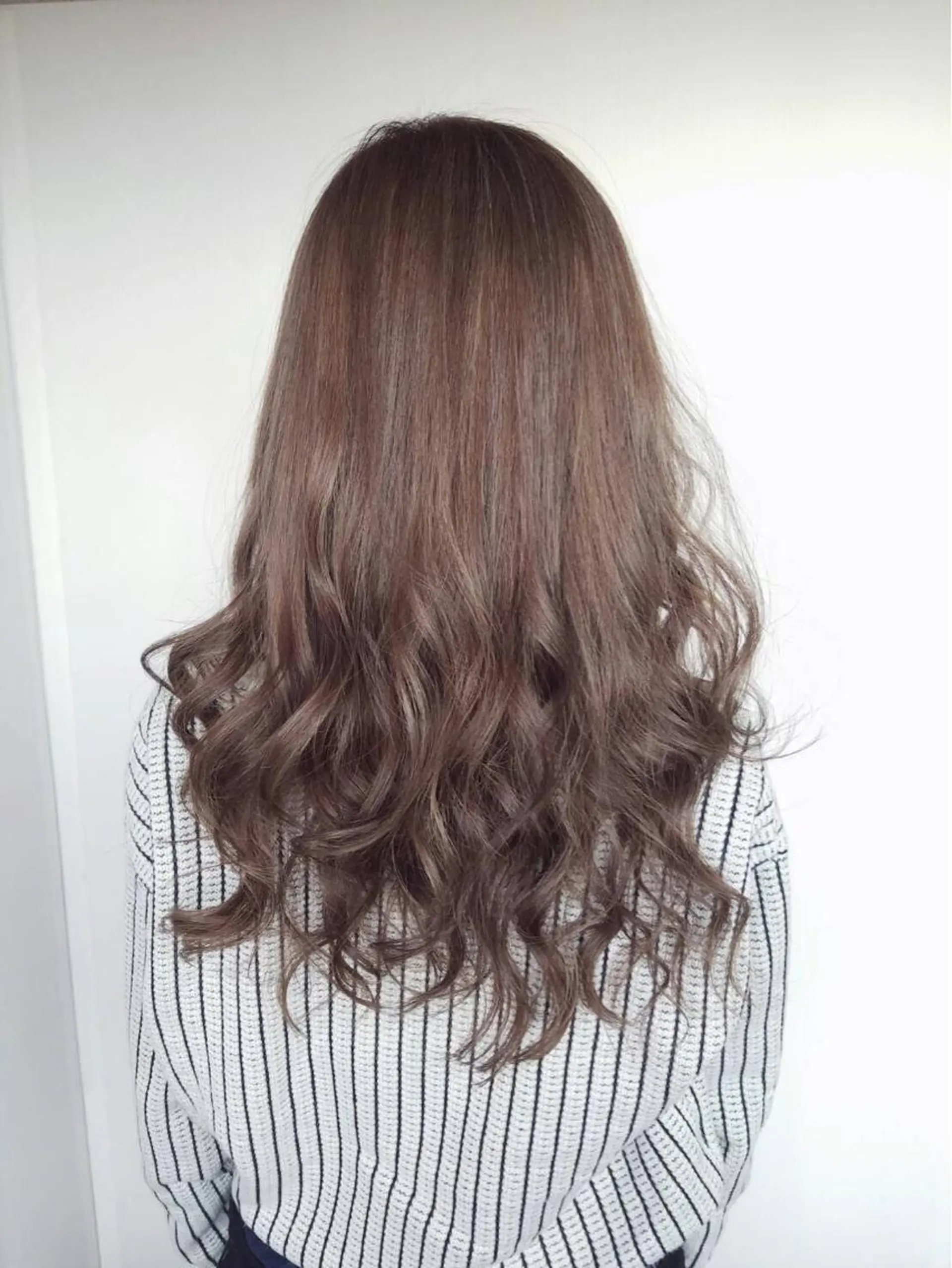 ロング カラー Rlino所属・ﾊｲﾗｲﾄ/ﾚｲﾔｰ ｶｯﾄ/大嶽謙のヘアスタイル