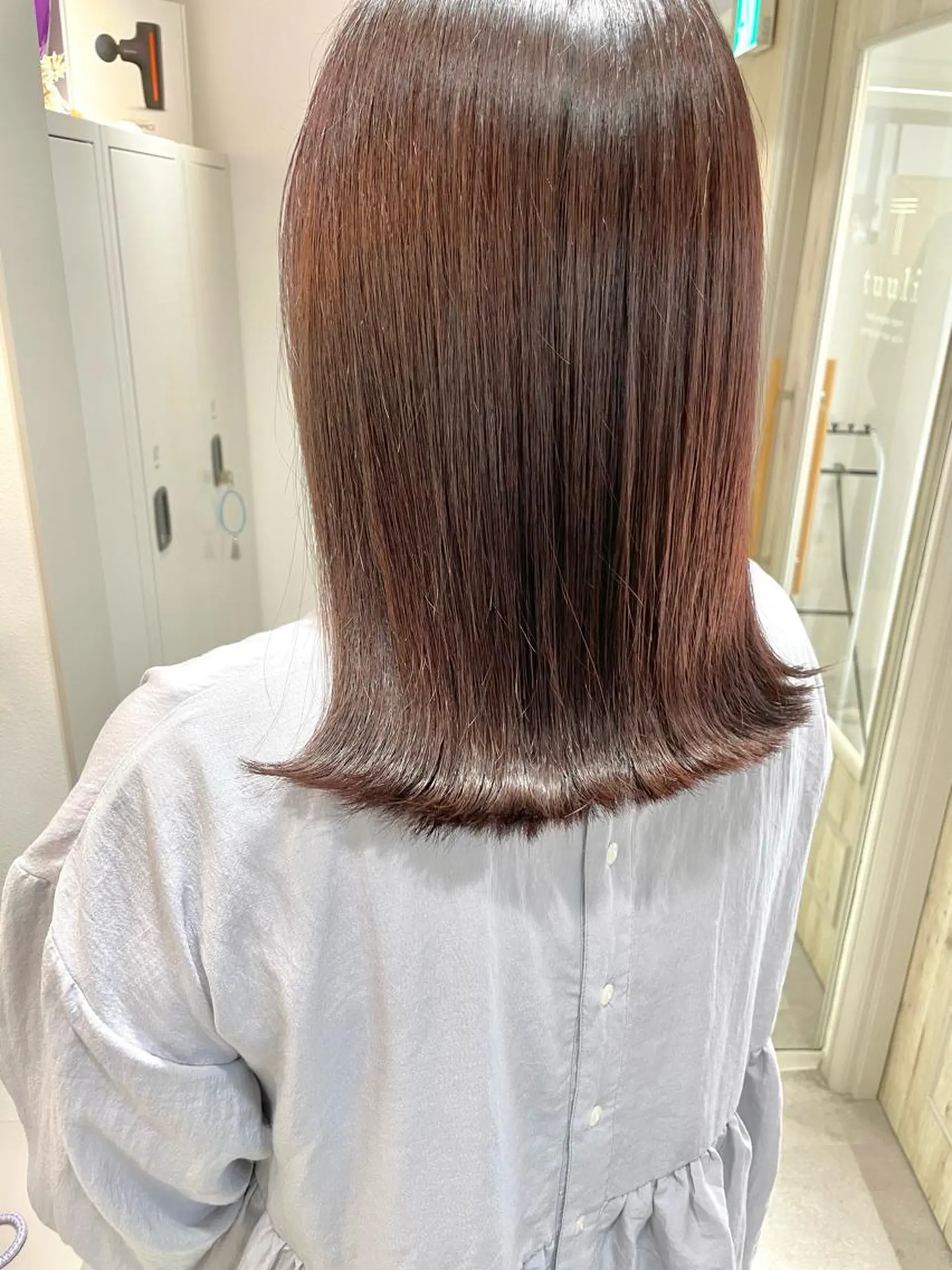 セミロング カラー カット ヘアカラー トリートメント 西 めぐみのヘアスタイル