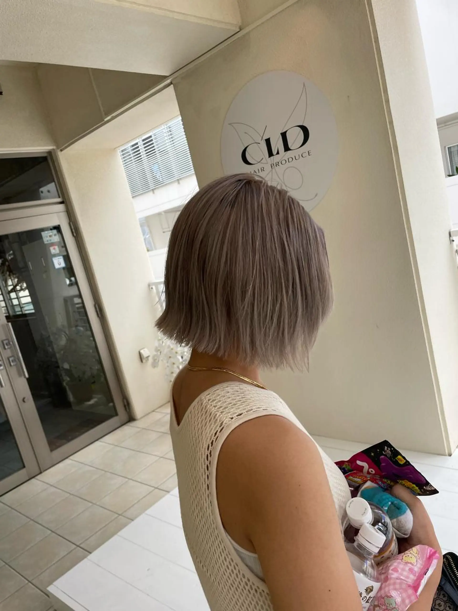 ショート アッシュ 韓国風カラー ボブ ハイライト 韓国風ヘア ヘアカラー and K所属・and K 那覇小禄店のヘアスタイル