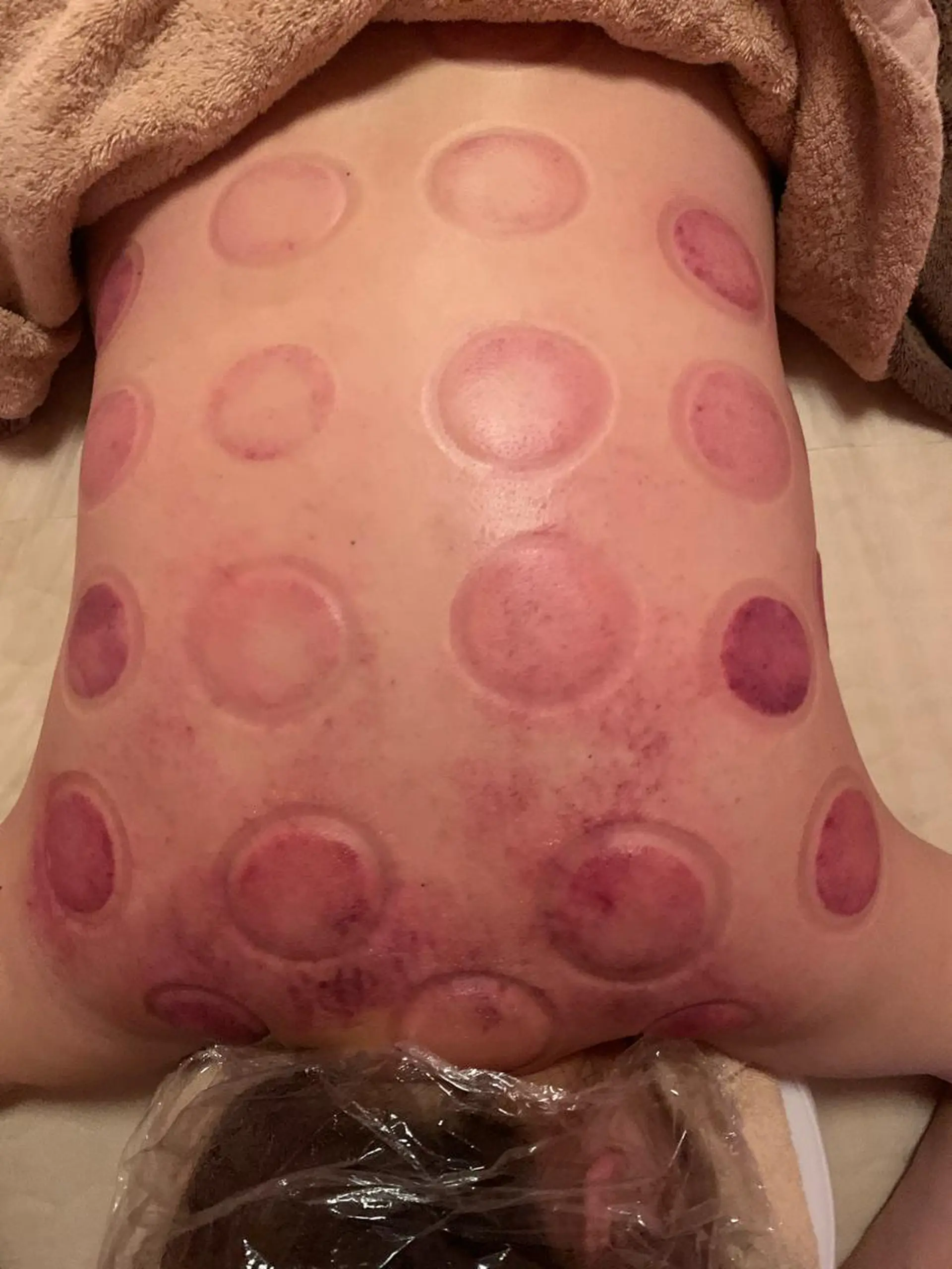 a  room salonのエステ・リラクイメージ