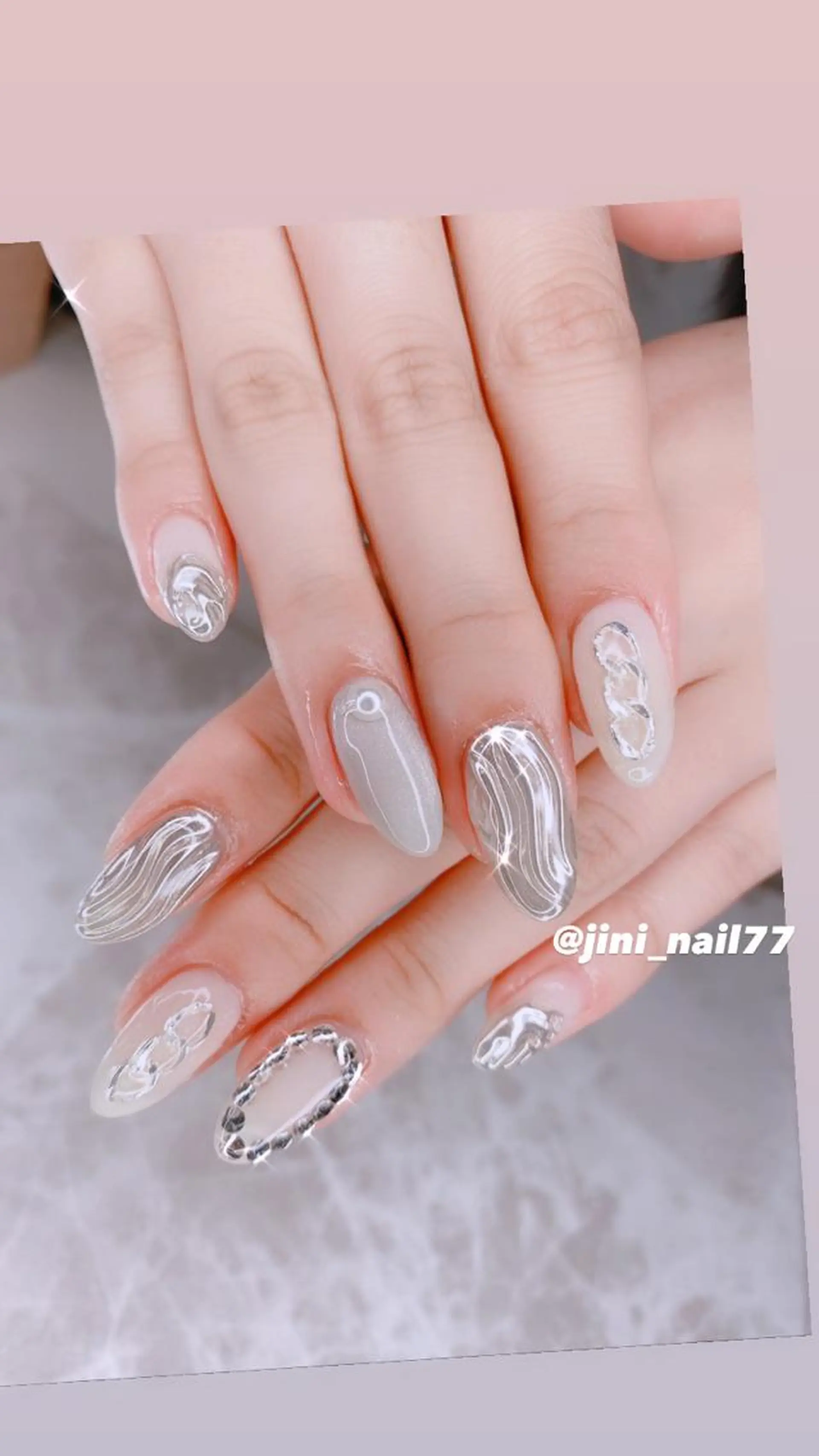 ネイル ハンドネイル JINI NAIL所属・ジニ ネイルのネイルデザイン