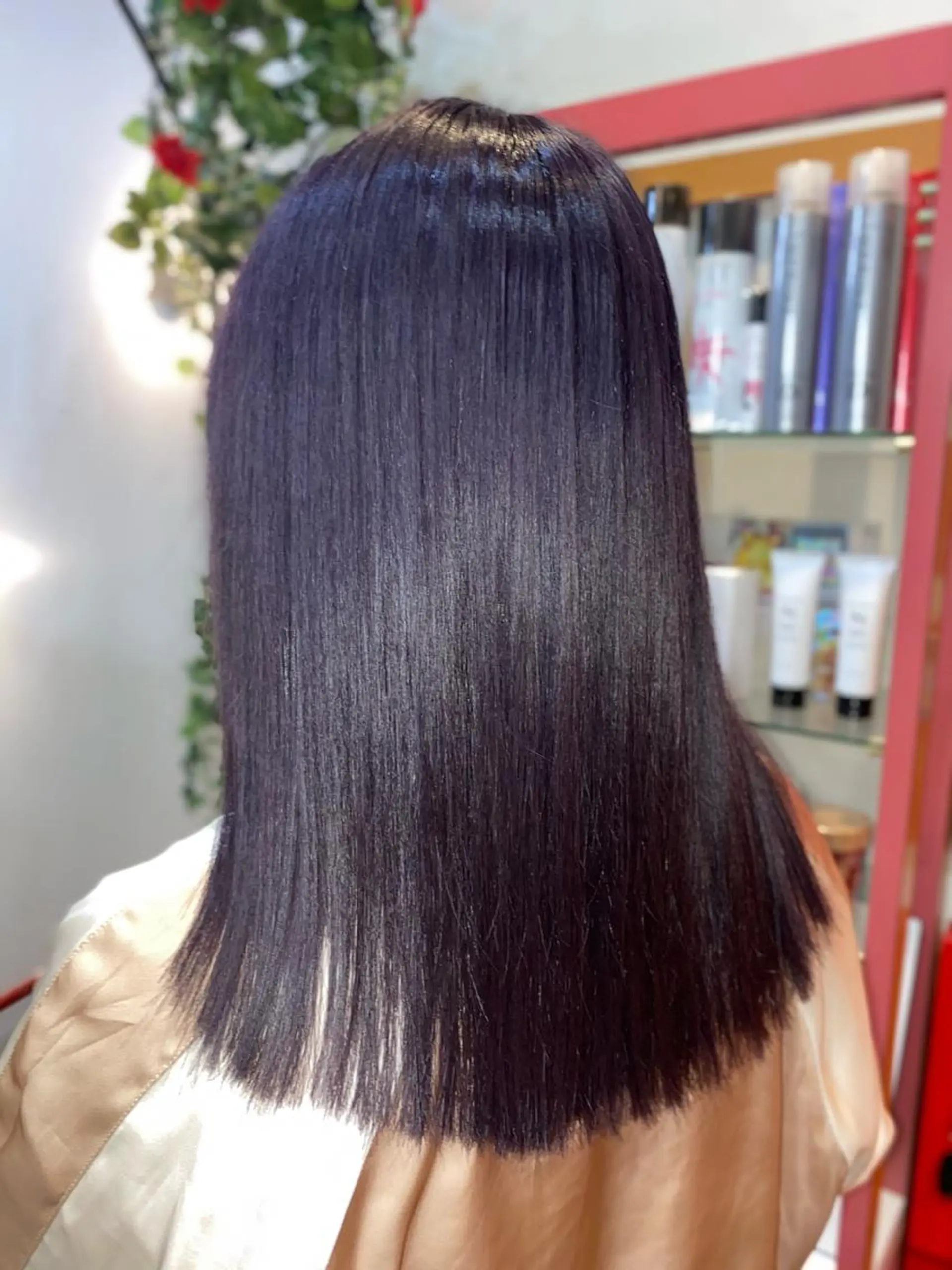 セミロング ヘアカラー ゆぴ☾‪/推しカラー /ハイトーンのヘアスタイル