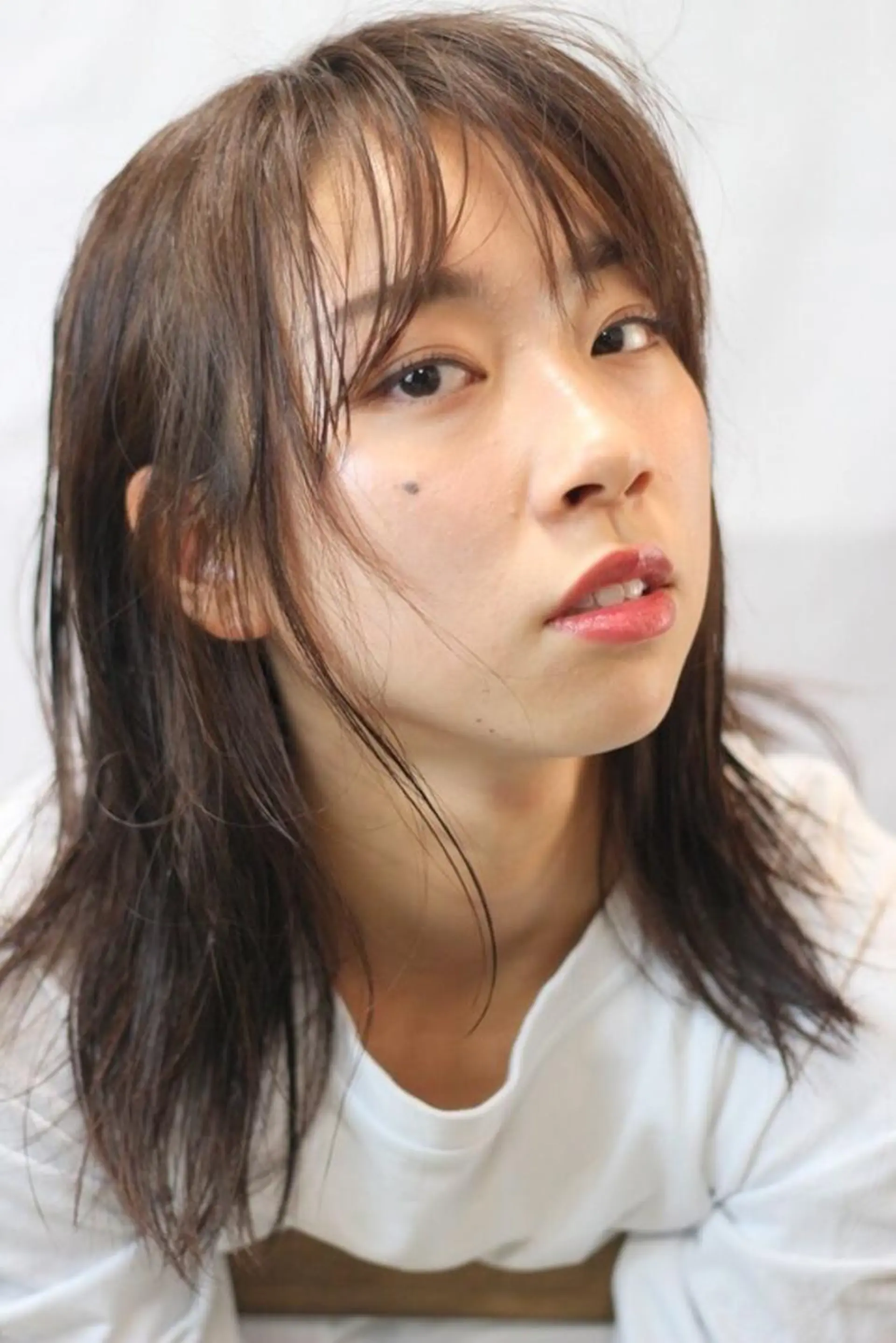 セミロング レイヤーカット ウルフカット ウルフレイヤー ヘアカラー トリートメント 柴田 陽平のヘアスタイル