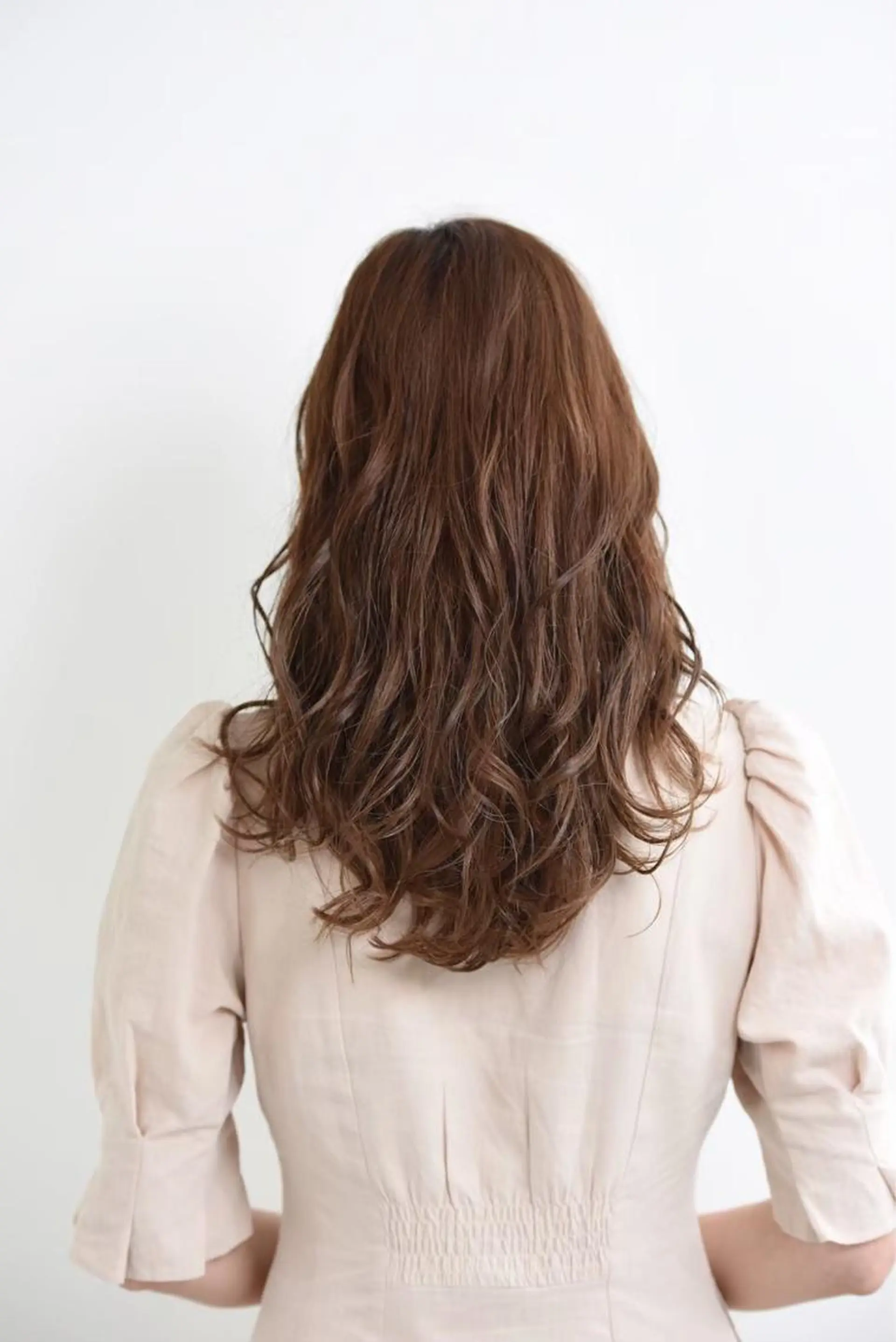 セミロング ヘアカラー ⭐️ツイスパ⭐️ 菊池　拓也のヘアスタイル