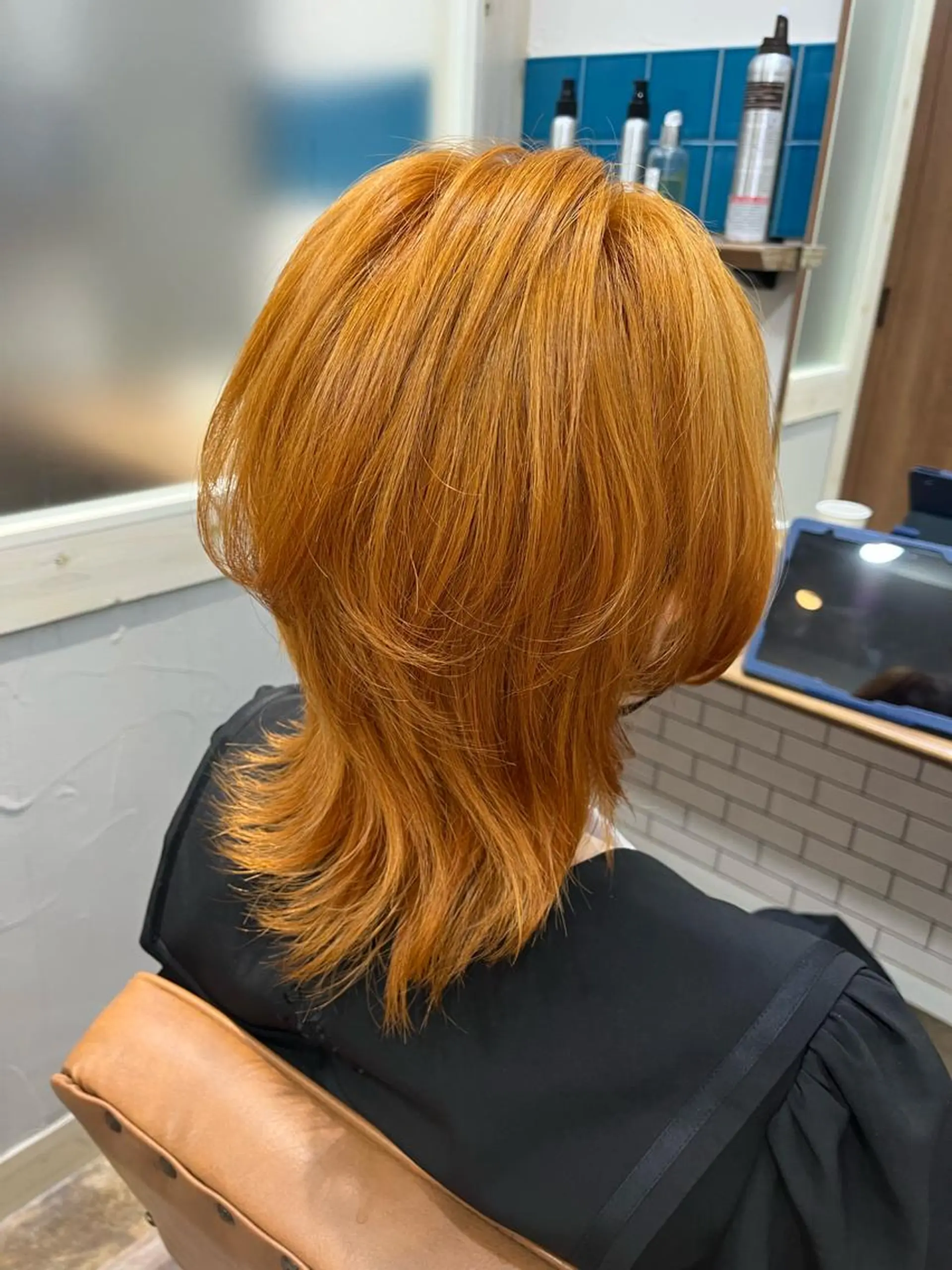 ミディアム カラー ブリーチ オレンジ 🫧tomoka 透明感カラー🫧のヘアスタイル