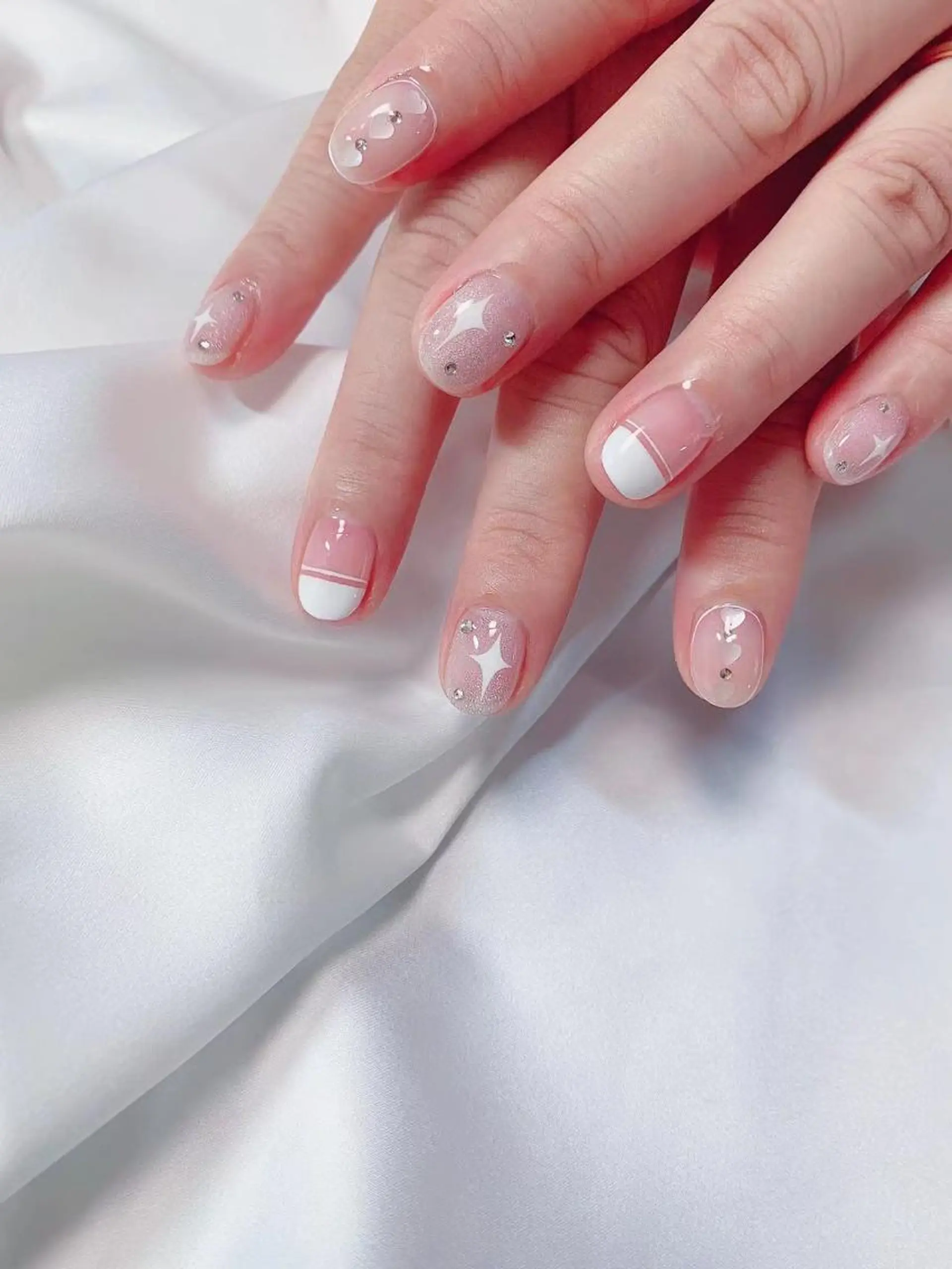 ネイル Cutil Nailsalon所属・Cutil. Nail🌈のネイルデザイン