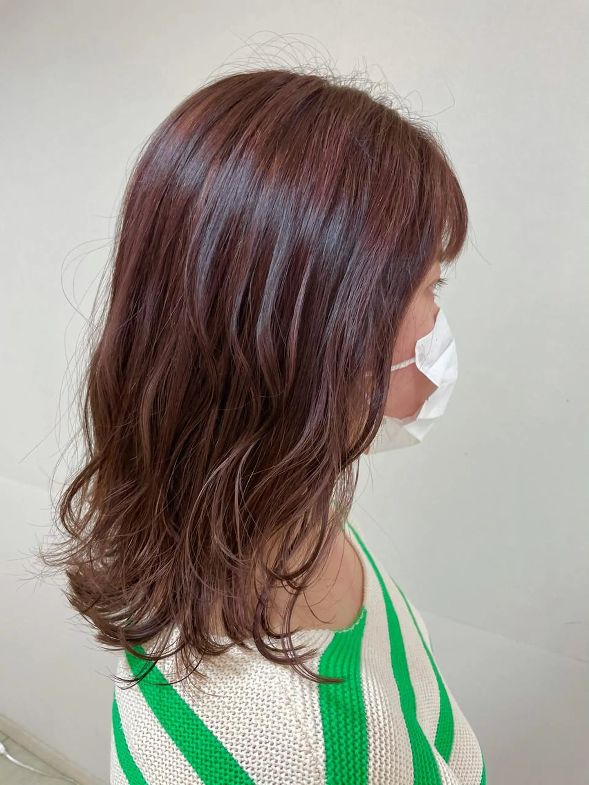 ミディアム カラー ヘアアレンジ ヘアカラー トリートメント 【Sweep】おじま のぞみのヘアスタイル