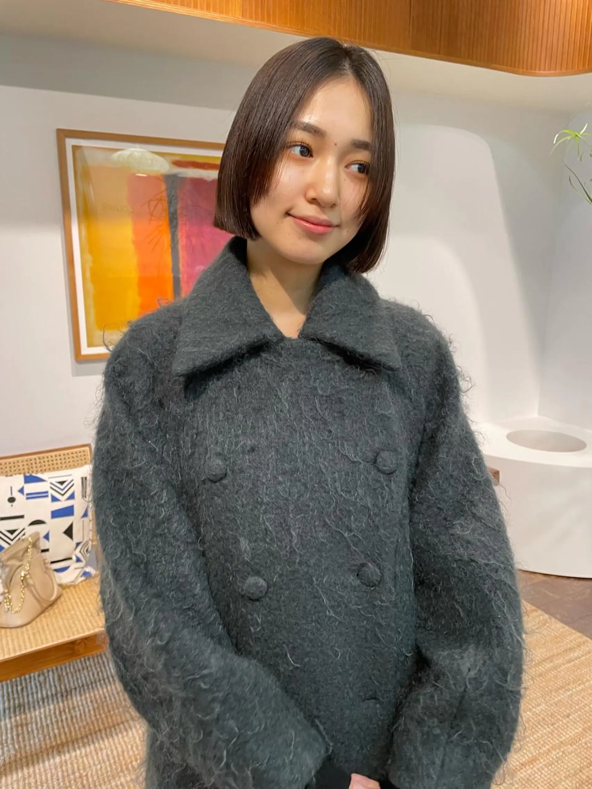 ショート カラー ボブ 顔まわりレイヤー レイヤーカット カット ヘアカラー トリートメント レイヤーカット🎀 kanaのエステ・リラクイメージ