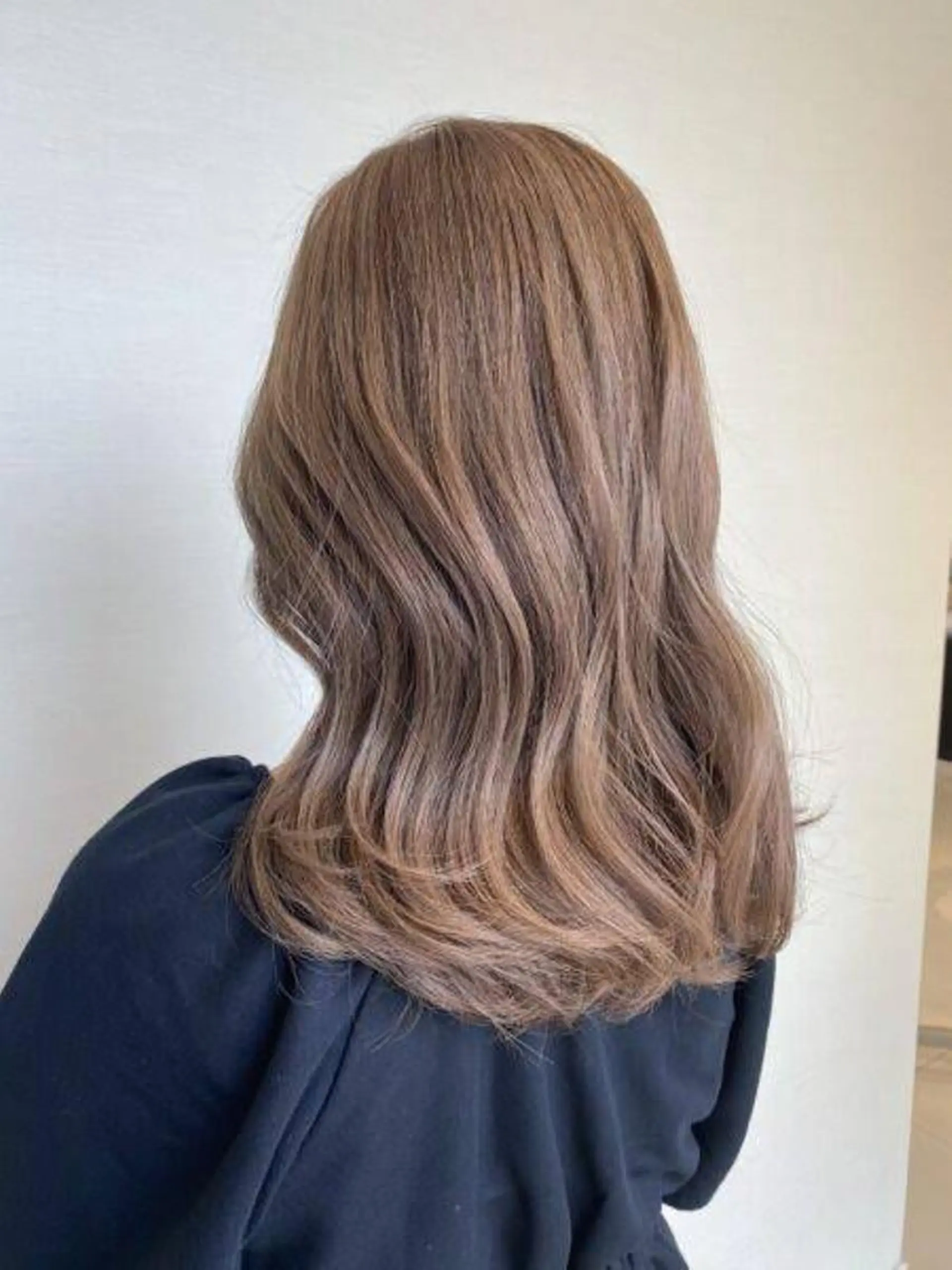 ミディアム 🫧髪質改善•艶カラ ー特化🫧谷奥甲太のヘアスタイル