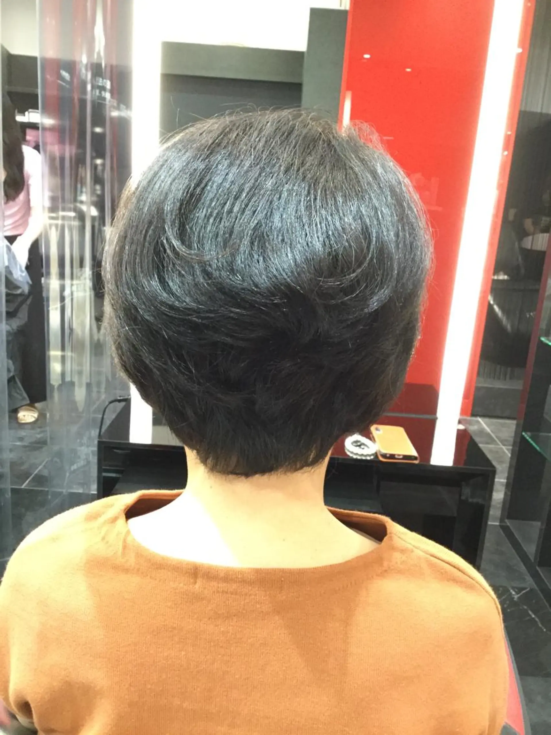 ショート カラー Annon プライベートサロンのヘアスタイル