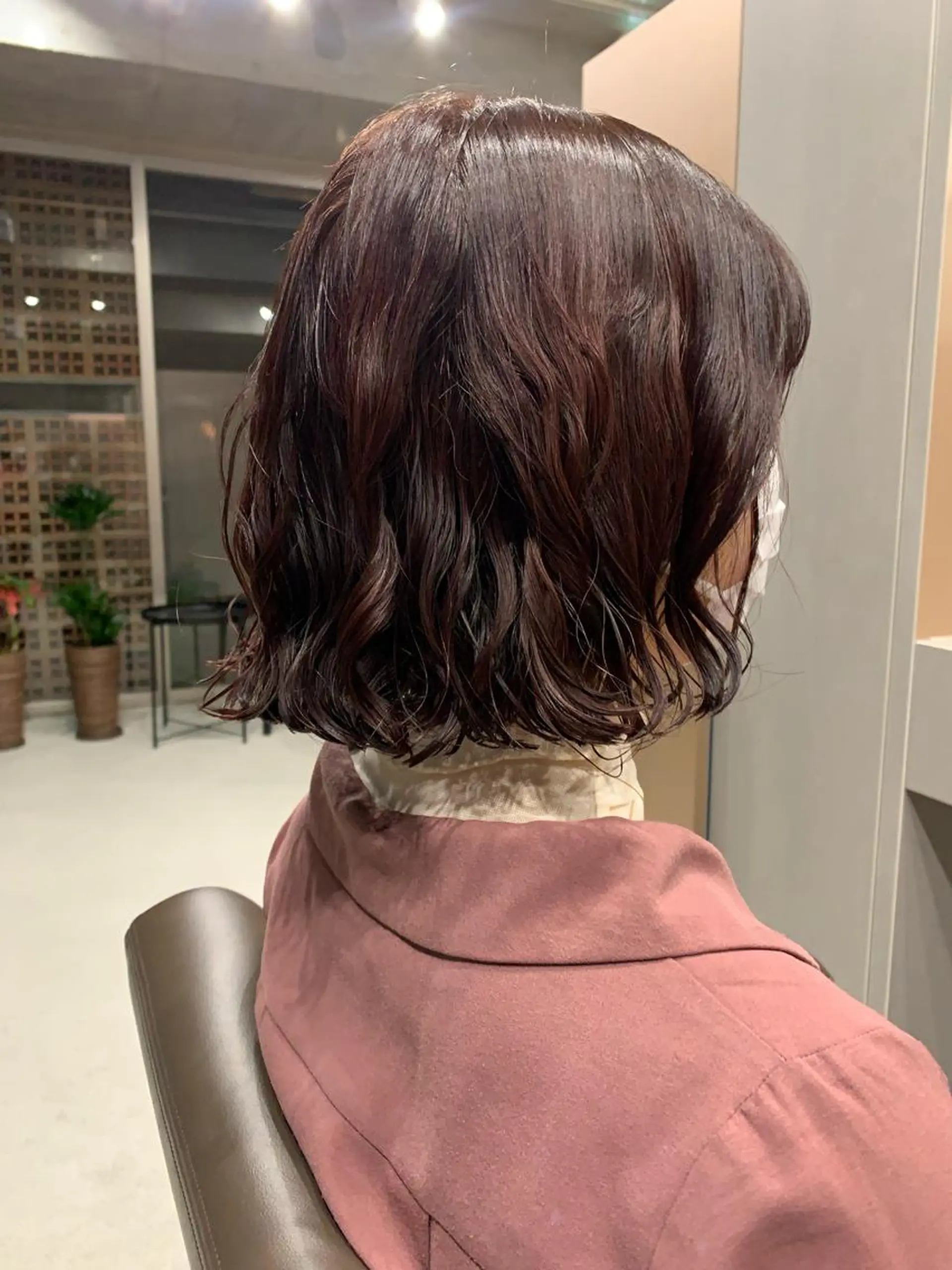 ショート カラー ボブパーマコテ巻き風 パーマNo1深江秀平のヘアスタイル