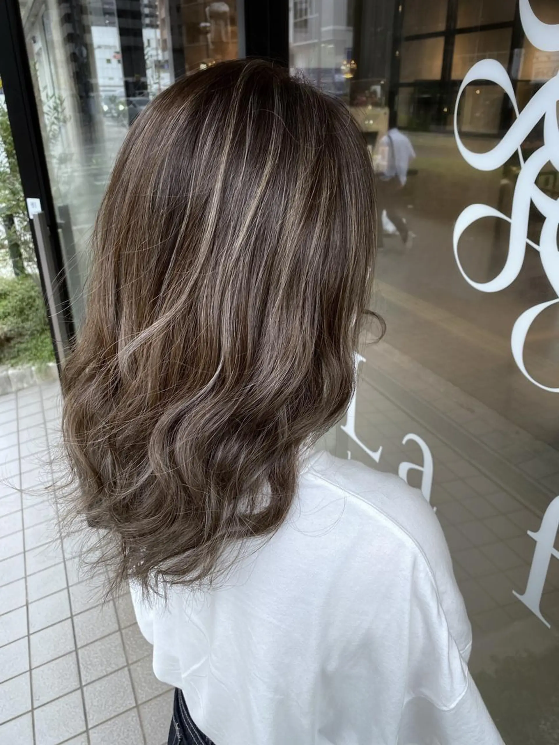 ロング カラー ヘアアレンジ Belle hair Design青野大貴のヘアスタイル